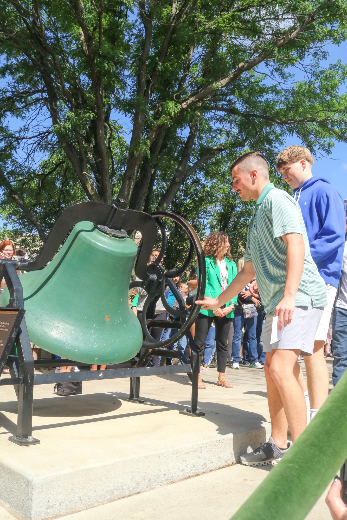 Senior Bell Ringing (Photos by Mikah Herzberg)