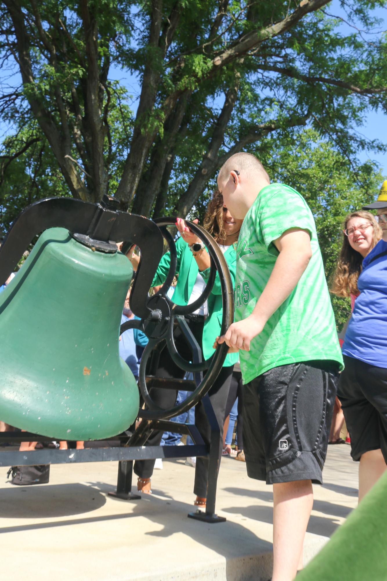 Senior Bell Ringing (Photos by Mikah Herzberg)