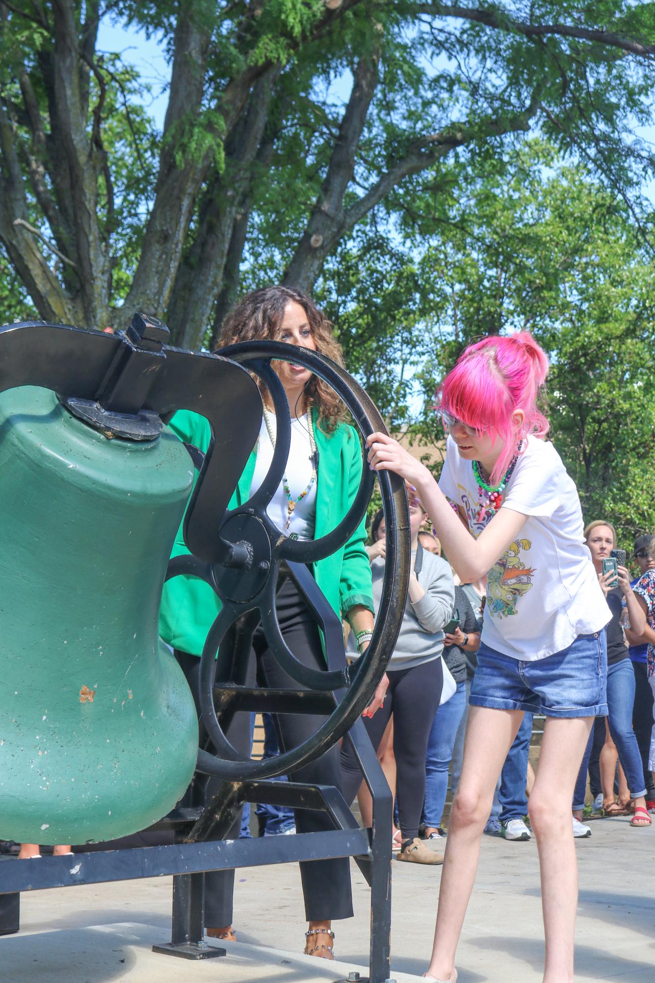 Senior Bell Ringing (Photos by Mikah Herzberg)