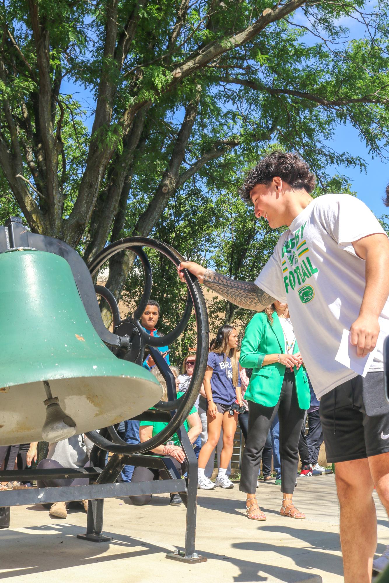 Senior Bell Ringing (Photos by Mikah Herzberg)