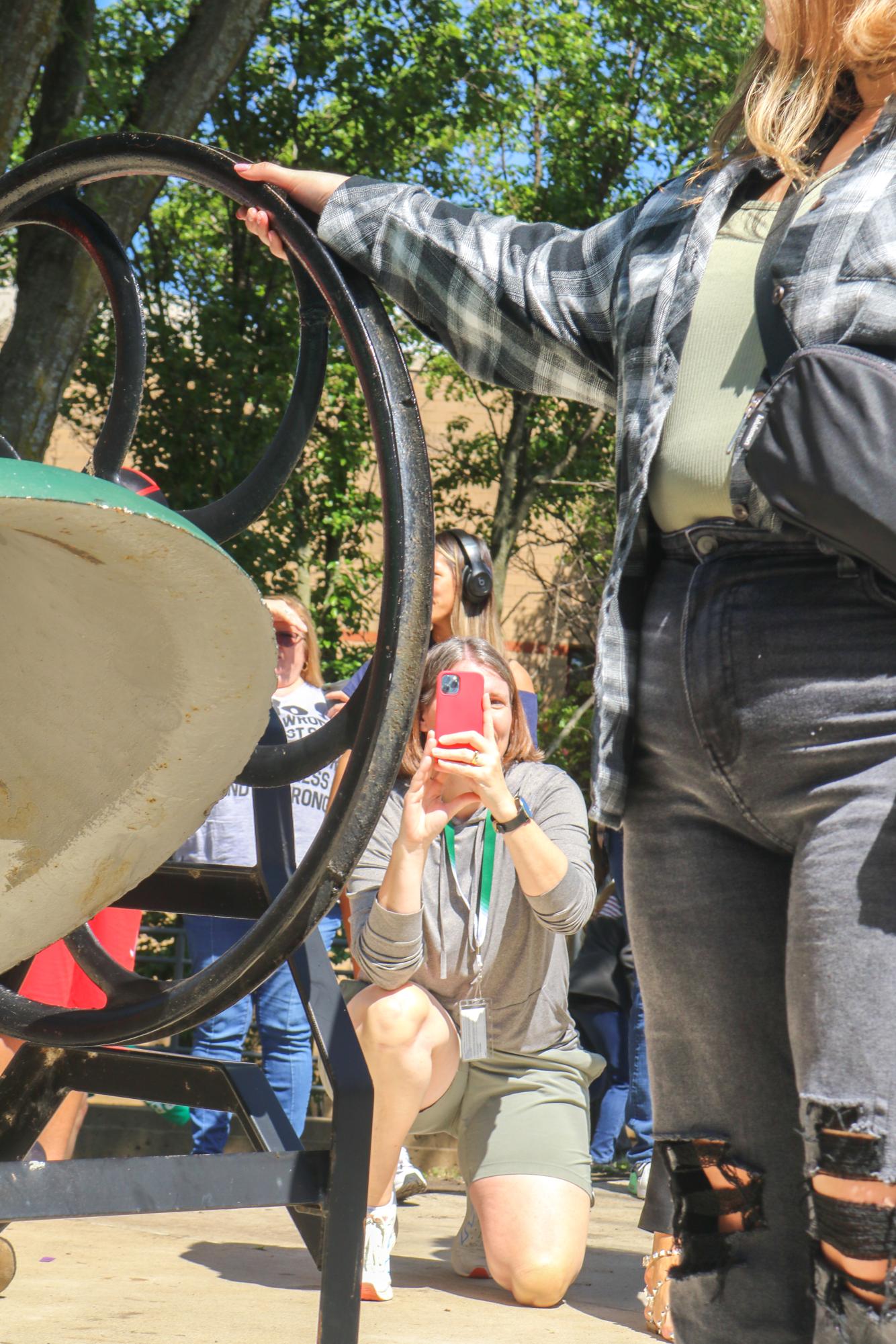 Senior Bell Ringing (Photos by Mikah Herzberg)