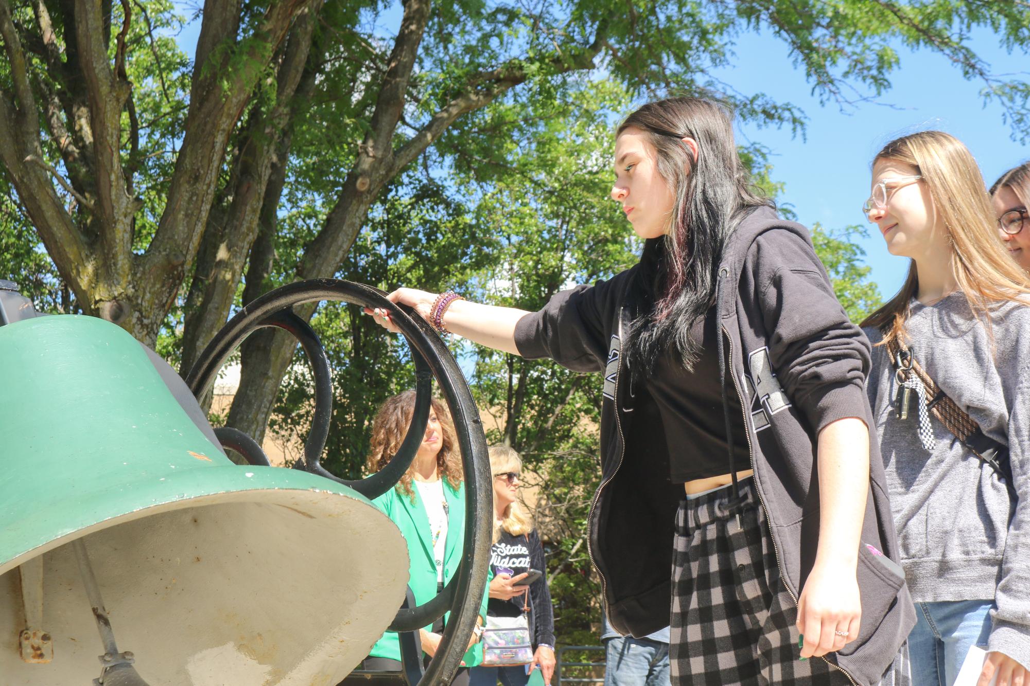 Senior Bell Ringing (Photos by Mikah Herzberg)