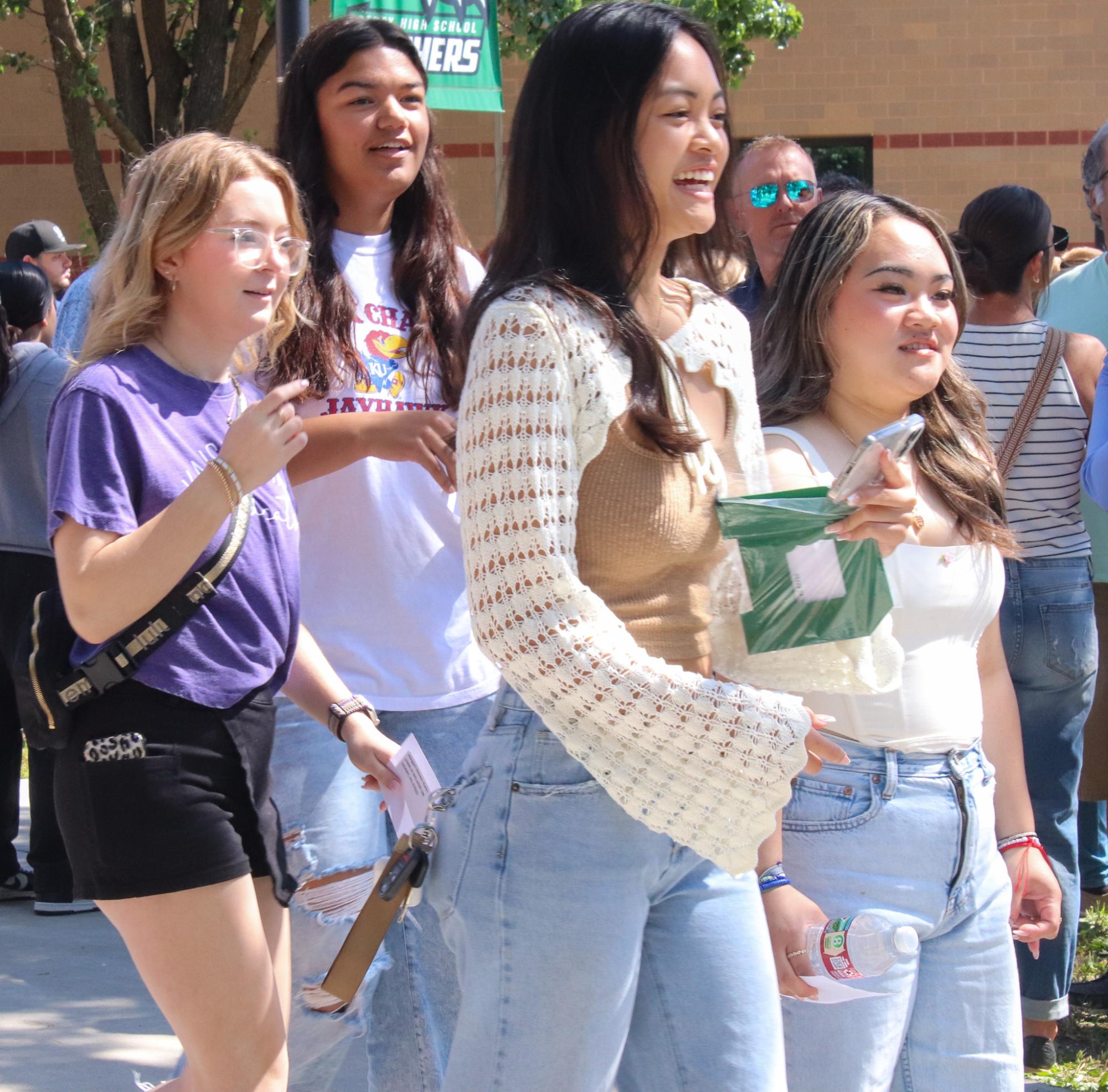 Senior Bell Ringing (Photos by Laylah Allen)