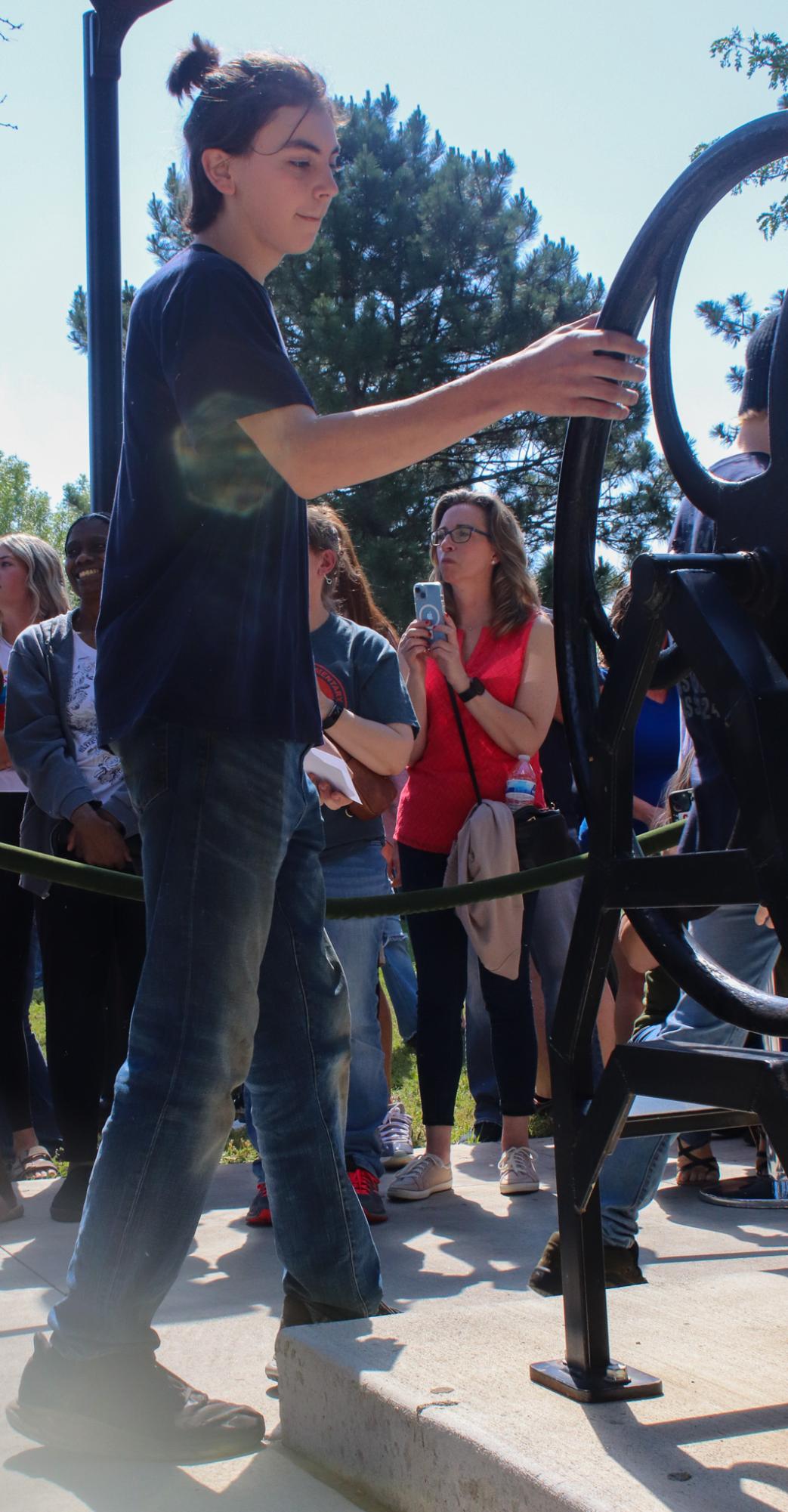 Senior Bell Ringing (Photos by Laylah Allen)