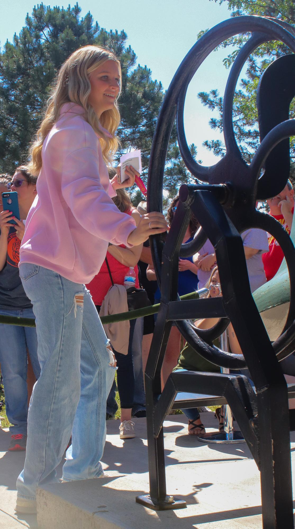 Senior Bell Ringing (Photos by Laylah Allen)