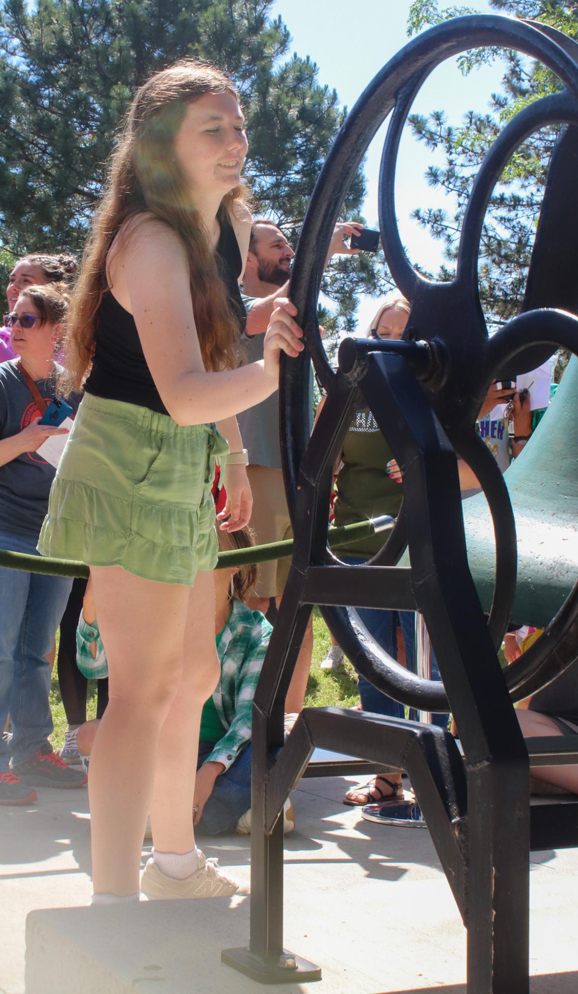 Senior Bell Ringing (Photos by Laylah Allen)