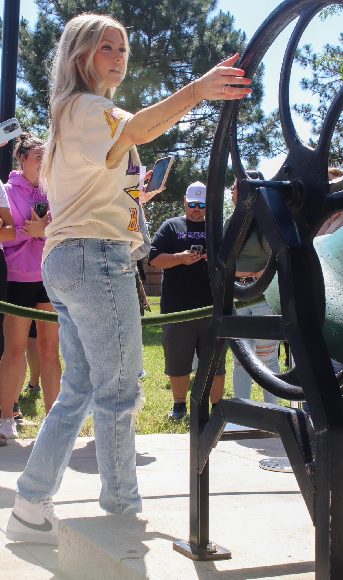 Senior Bell Ringing (Photos by Laylah Allen)