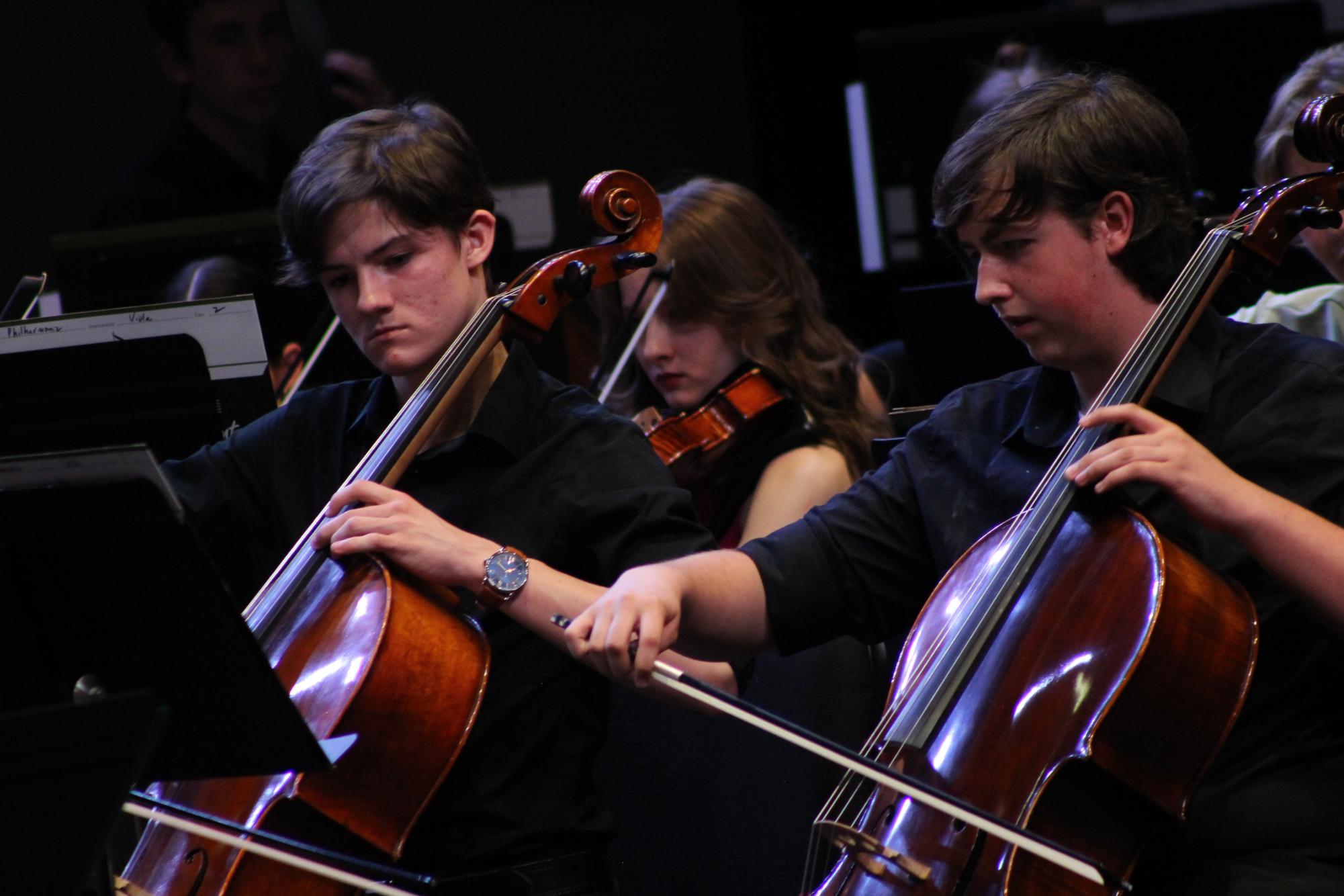 Orchestra concert 5/9 (Photos by Luis Lozano