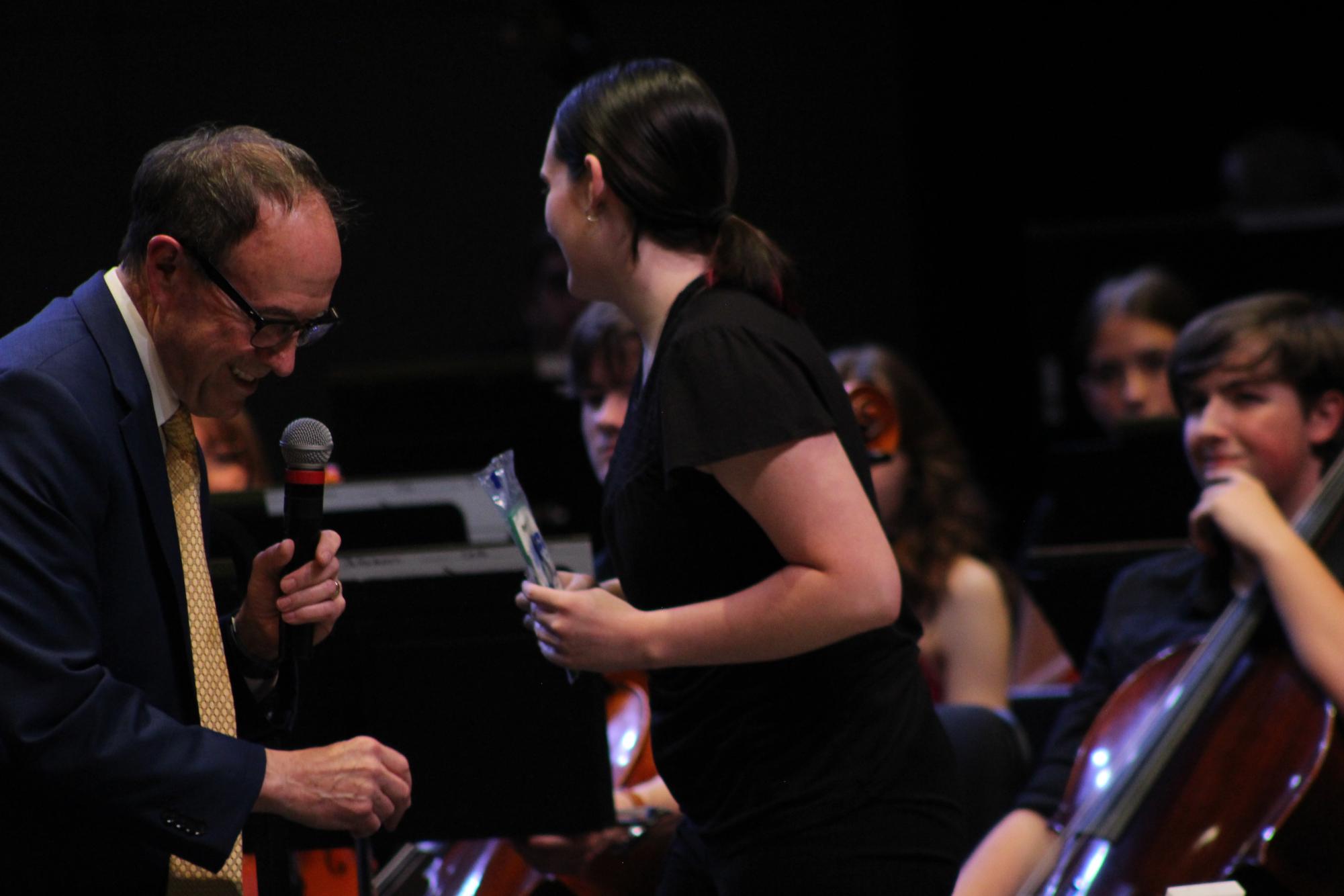 Orchestra concert 5/9 (Photos by Luis Lozano