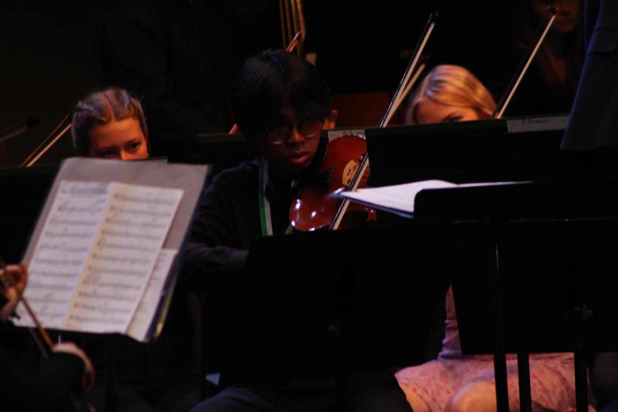 Orchestra concert 5/9 (Photos by Luis Lozano