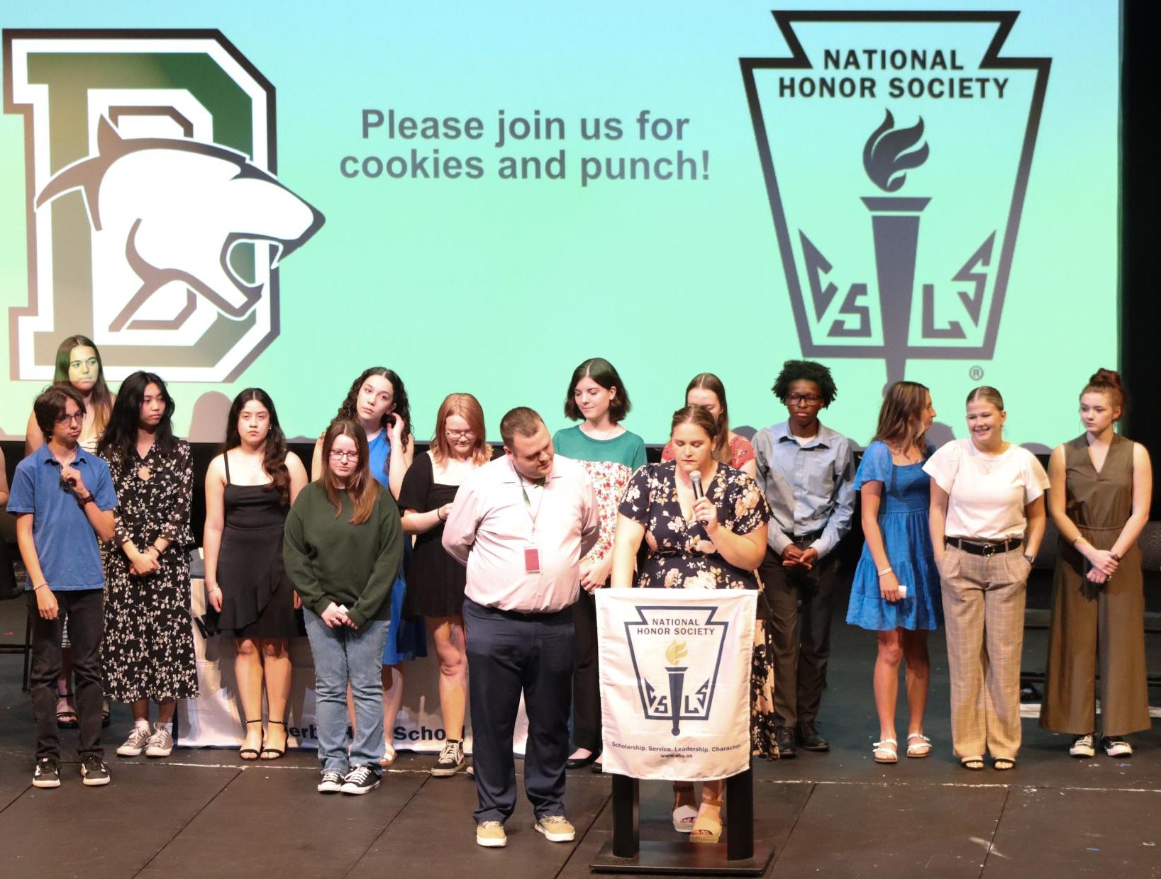 NHS+induction+%28Photos+by+Ayanna+Wright%29