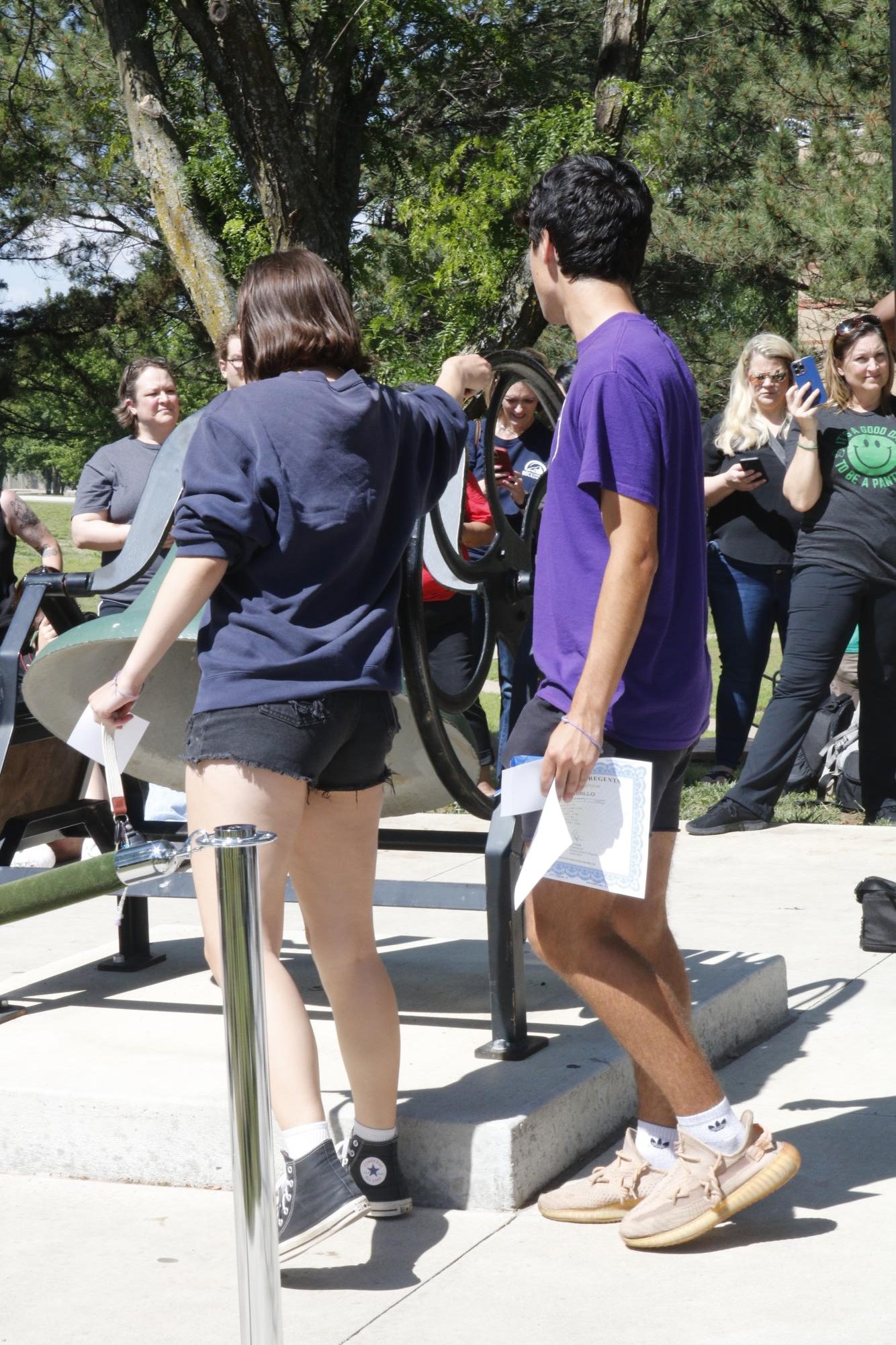 Senior Bell Ringing (Photos by Kaelyn Kissack)