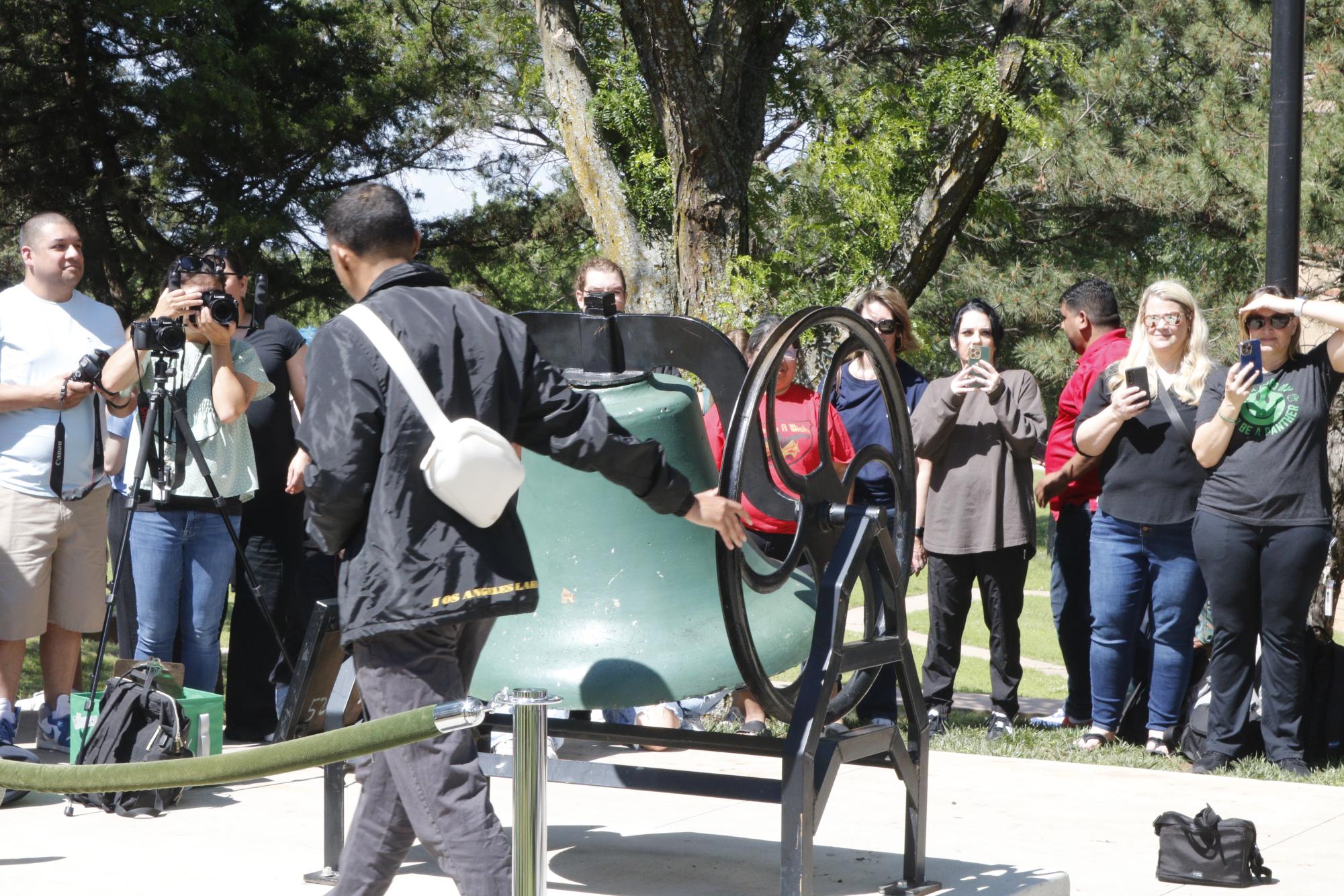 Senior Bell Ringing (Photos by Kaelyn Kissack)