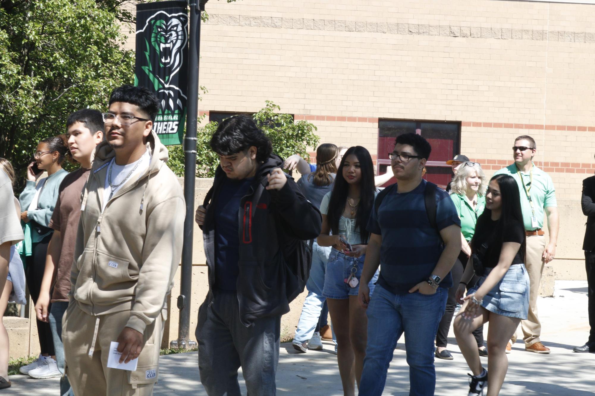 Senior Bell Ringing (Photos by Kaelyn Kissack)