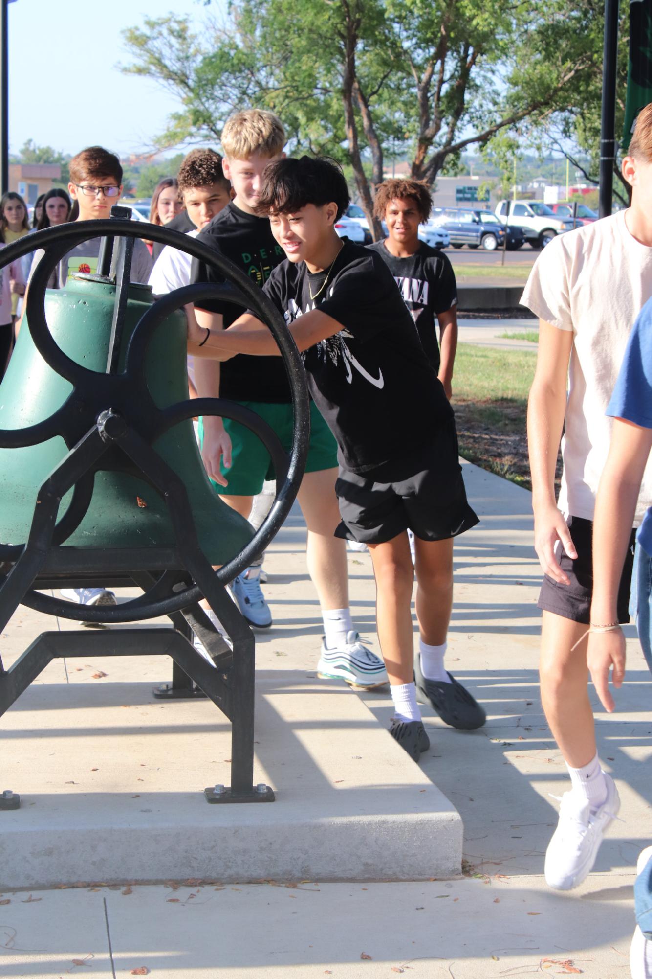 New student first day (Photos by Taylor Hallowell)