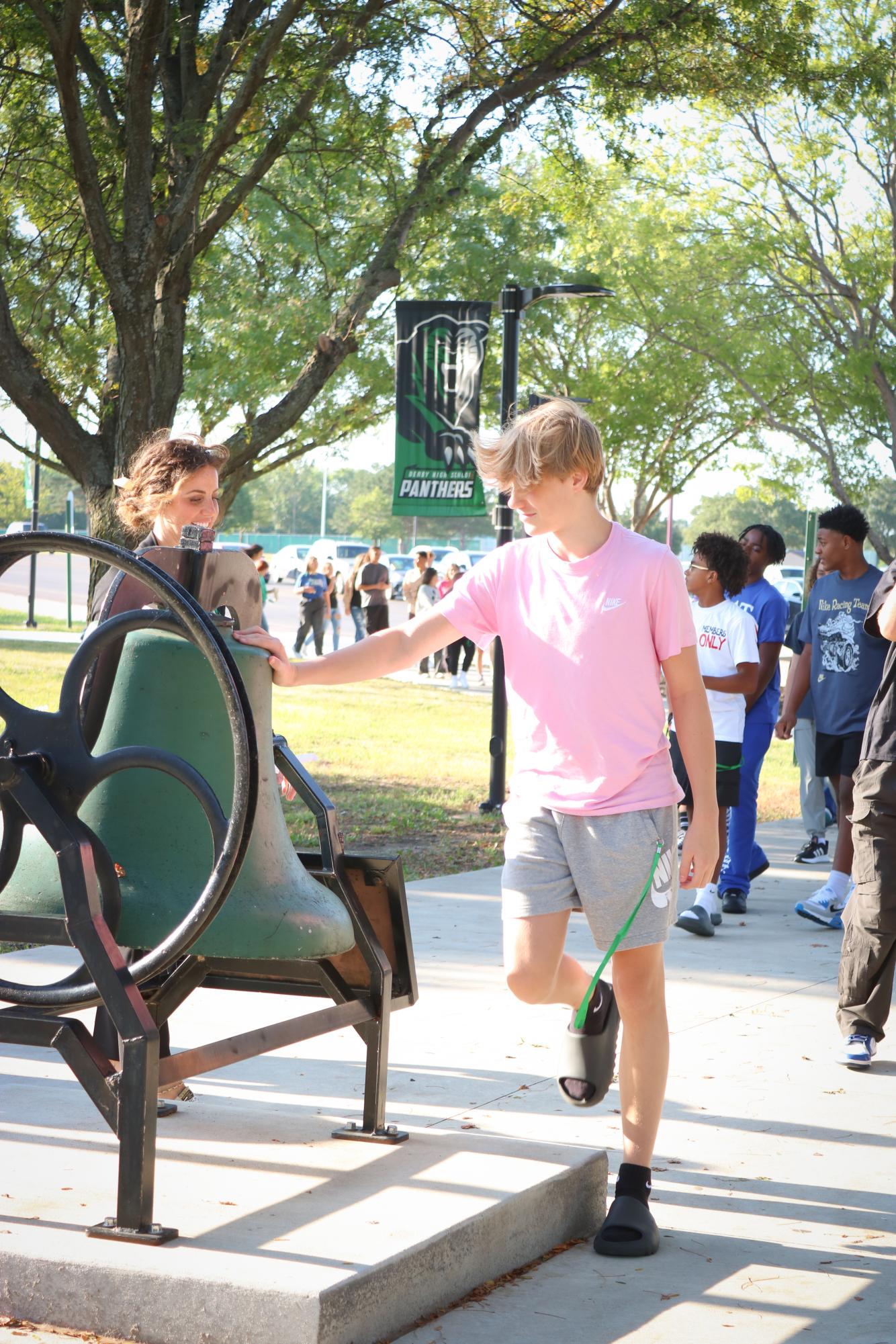 New student first day (Photos by Mikah Herzberg)