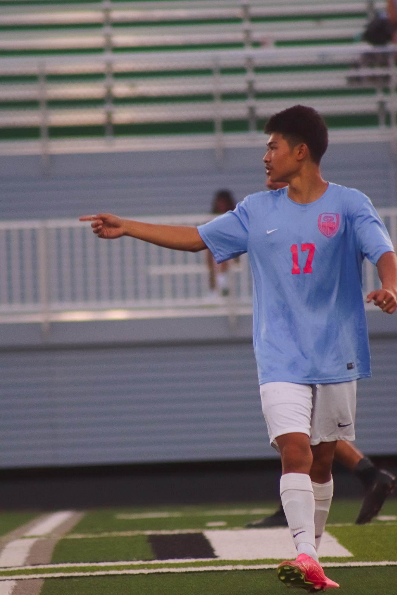 Boys soccer vs. Alumni (Photos by Ava Mbawuike)