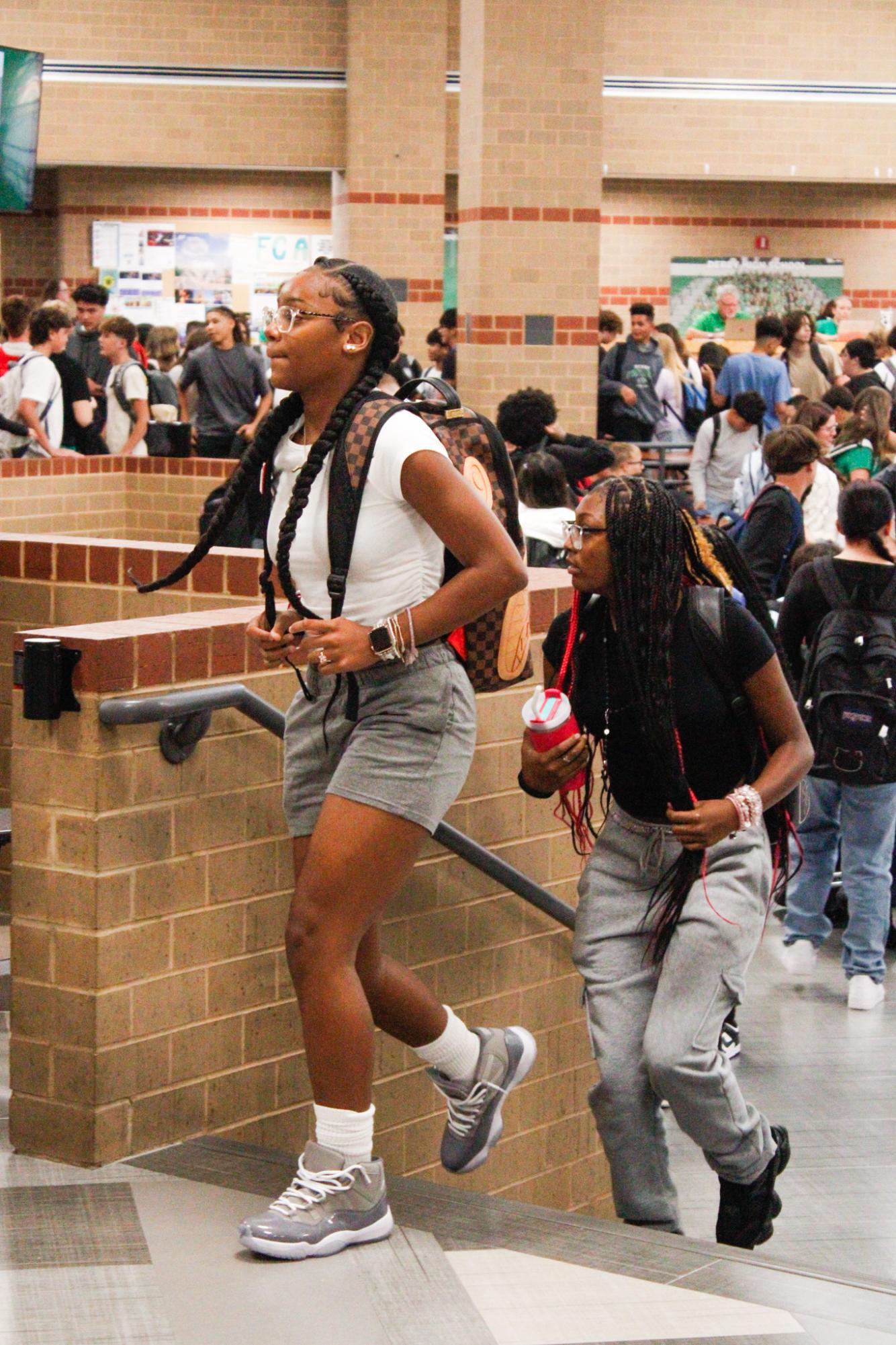 New student first day (Photos by Kaelyn Kissack)