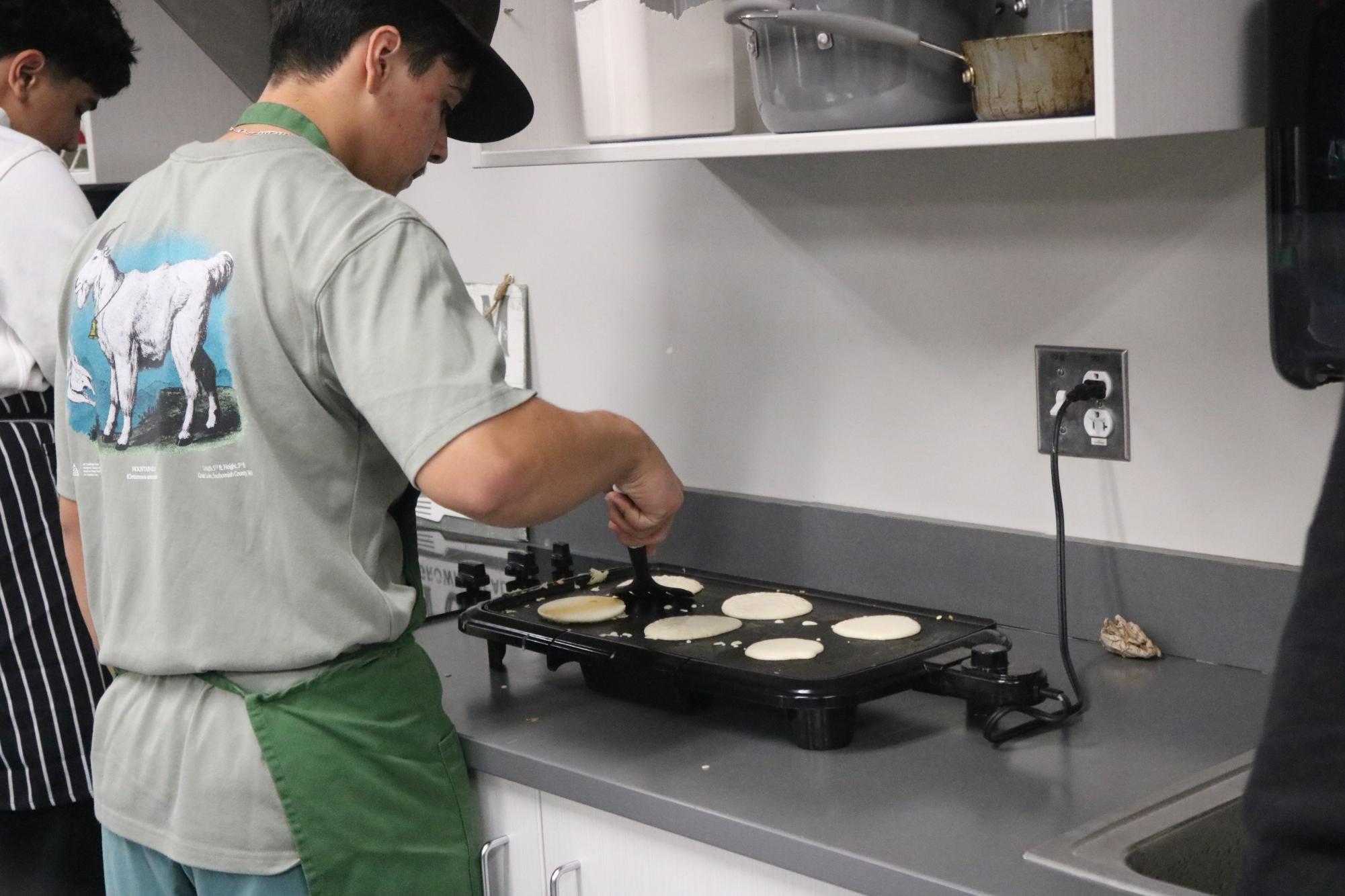 Culinary class making Pancakes (Photos by Holly Bookout)