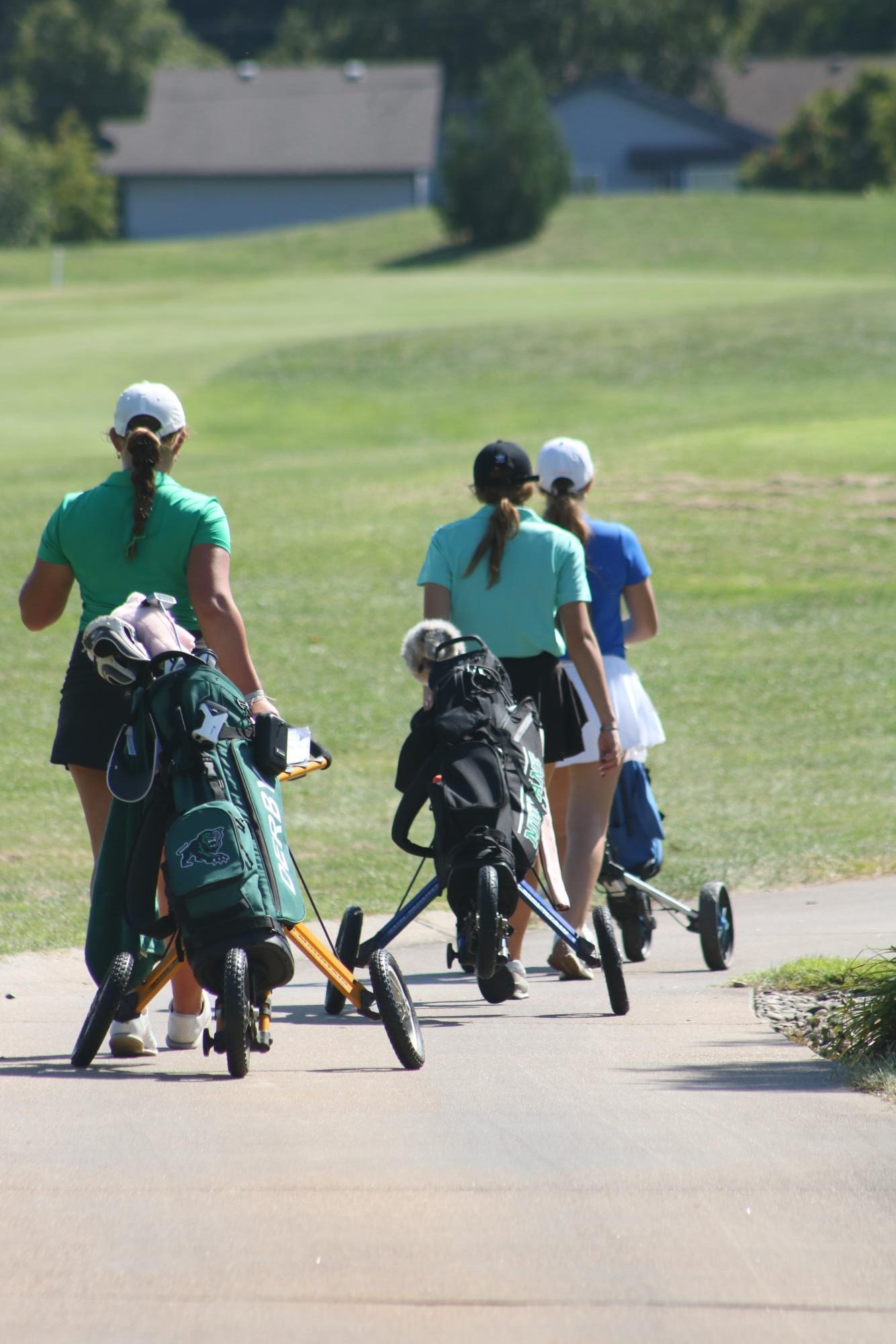 Girls Golf at Home (Photos by Myca Keith)