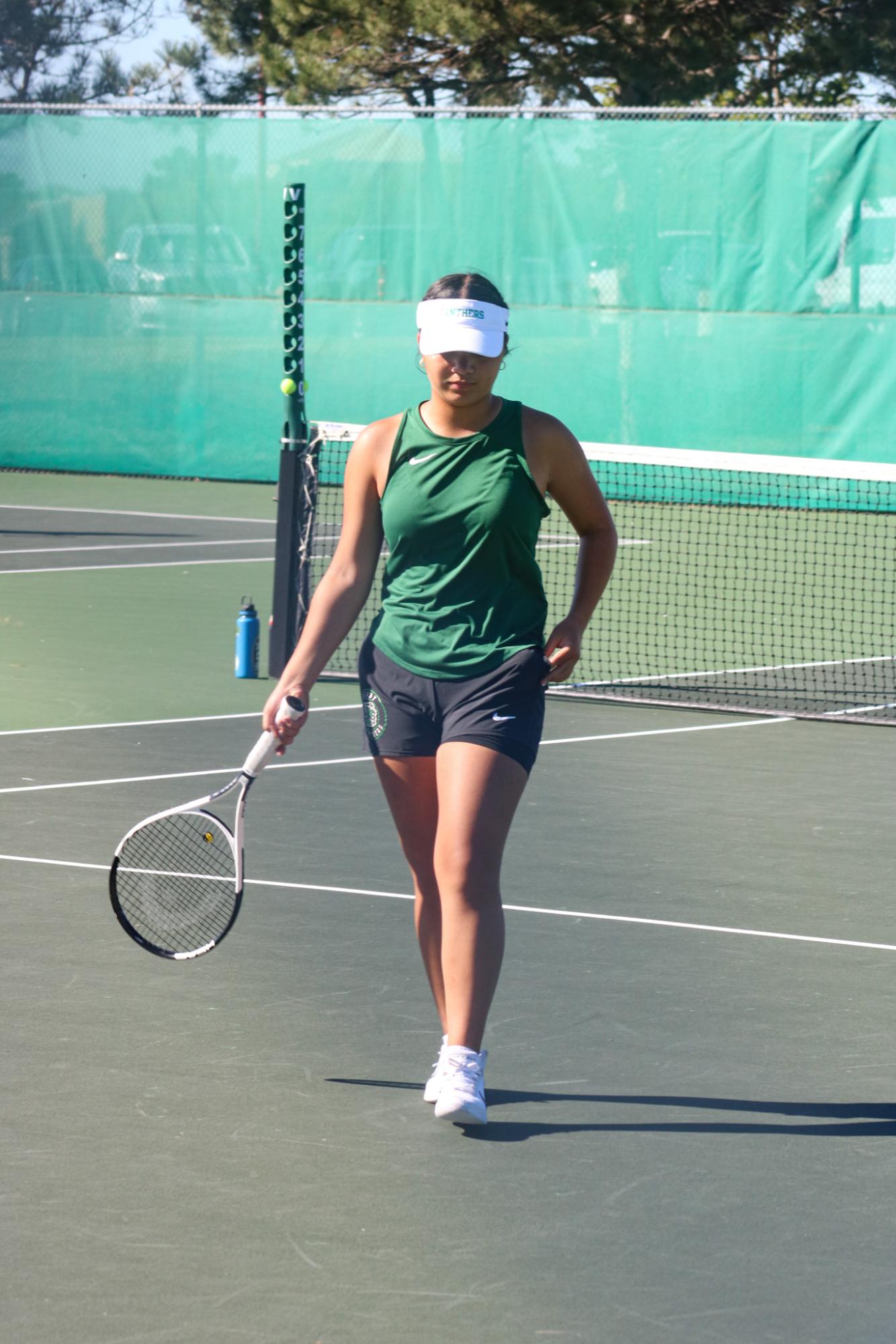 Girls Varsity Tennis (Photos by Kaelyn Kissack)