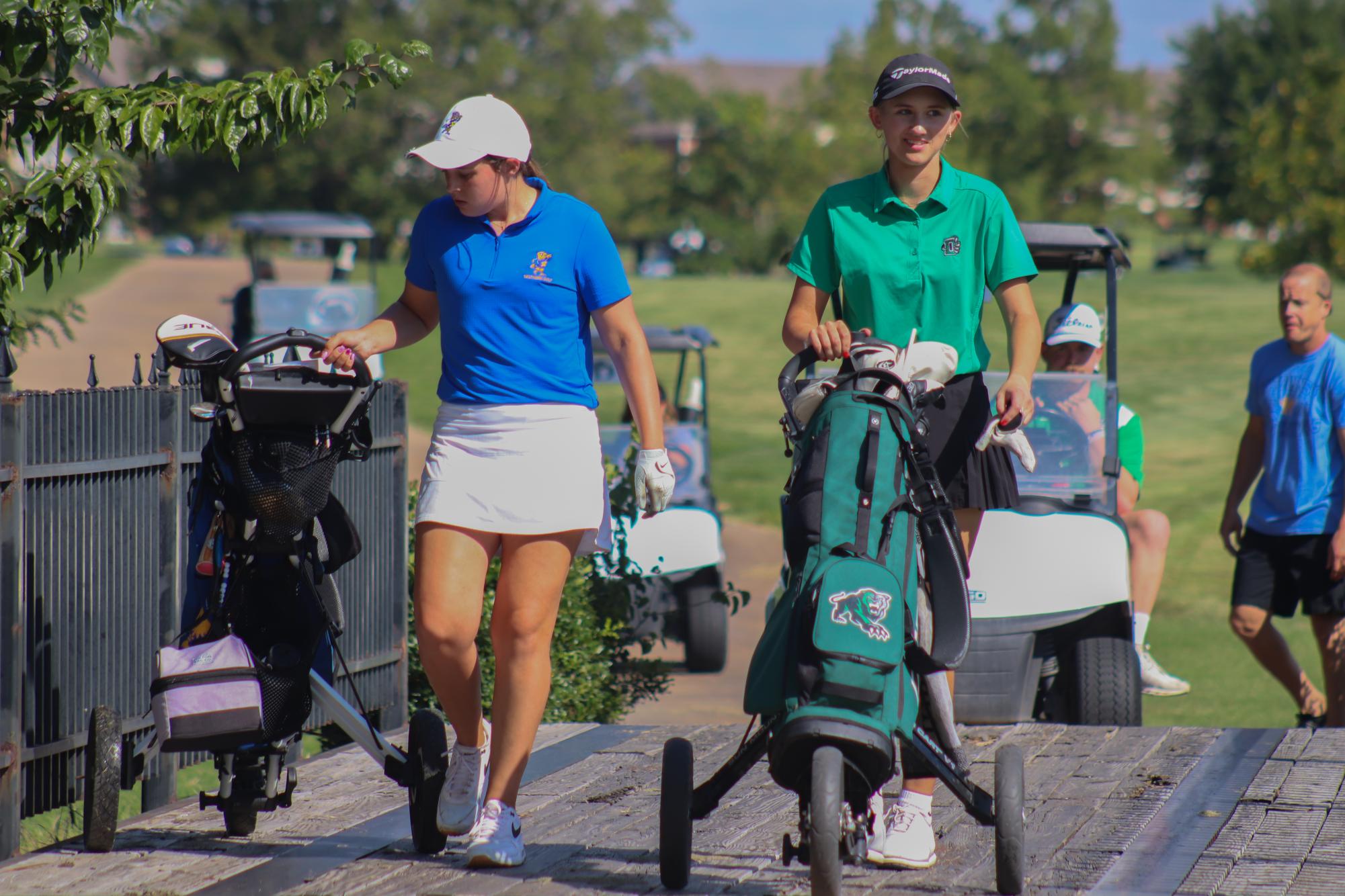 Girls Golf at Home (Photos by Ella Davidson)