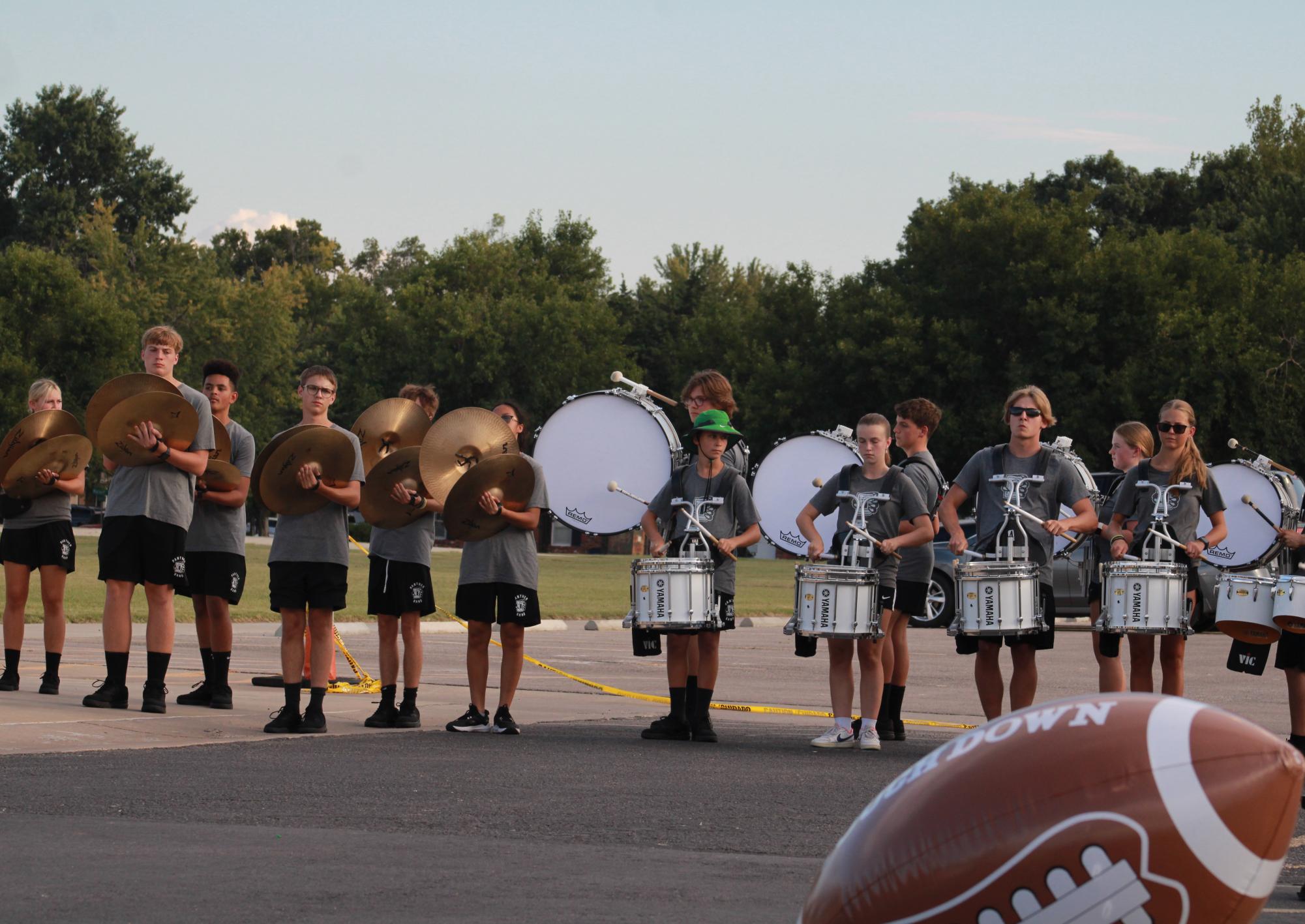 Tailgate (photos by Kallie Picou)