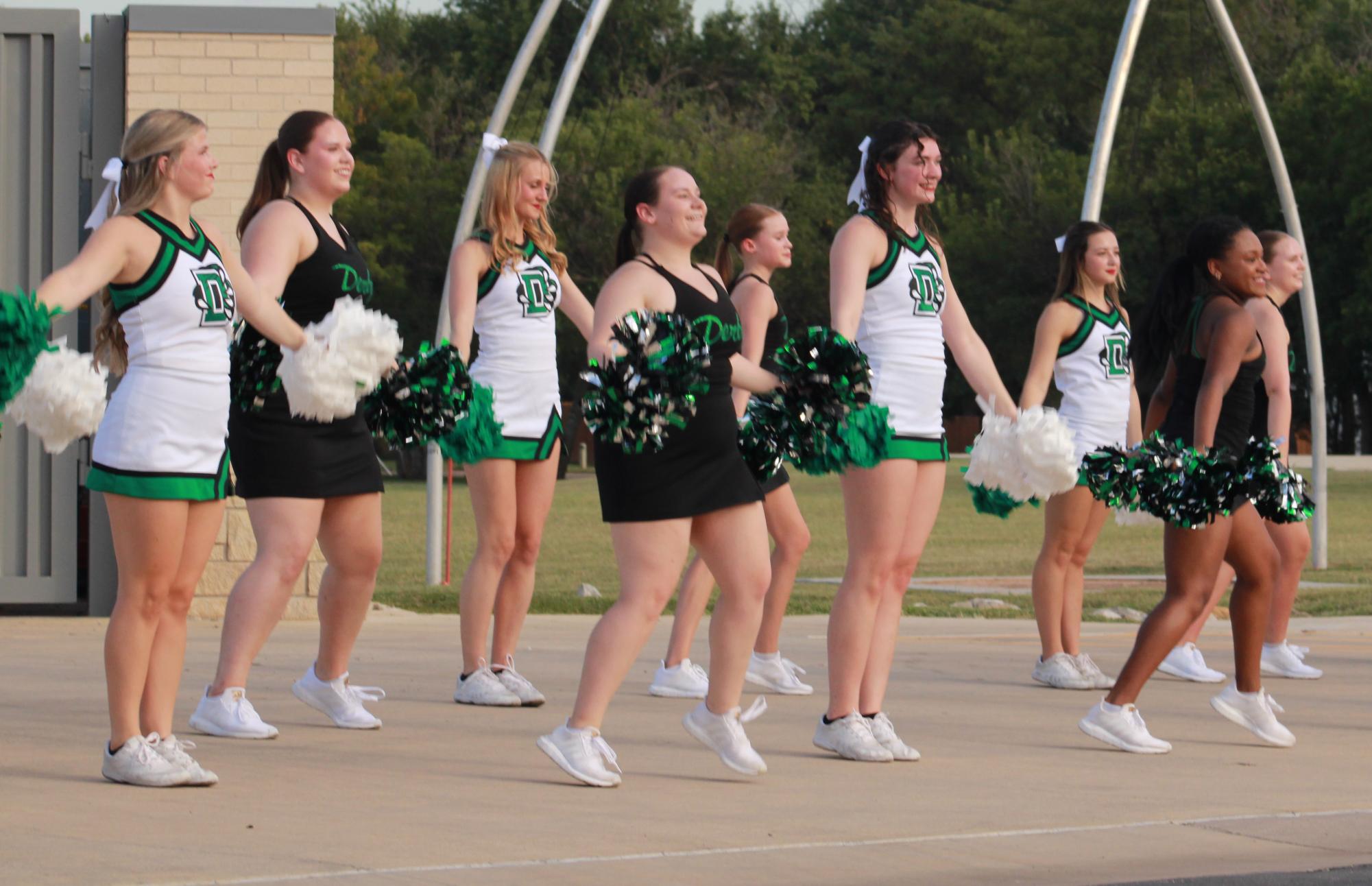 Tailgate (photos by Kallie Picou)