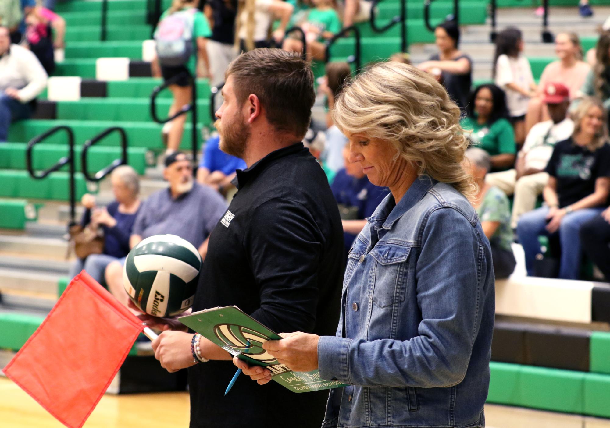 Volleyball vs. Hutch (Photos by Maggie Elliott)