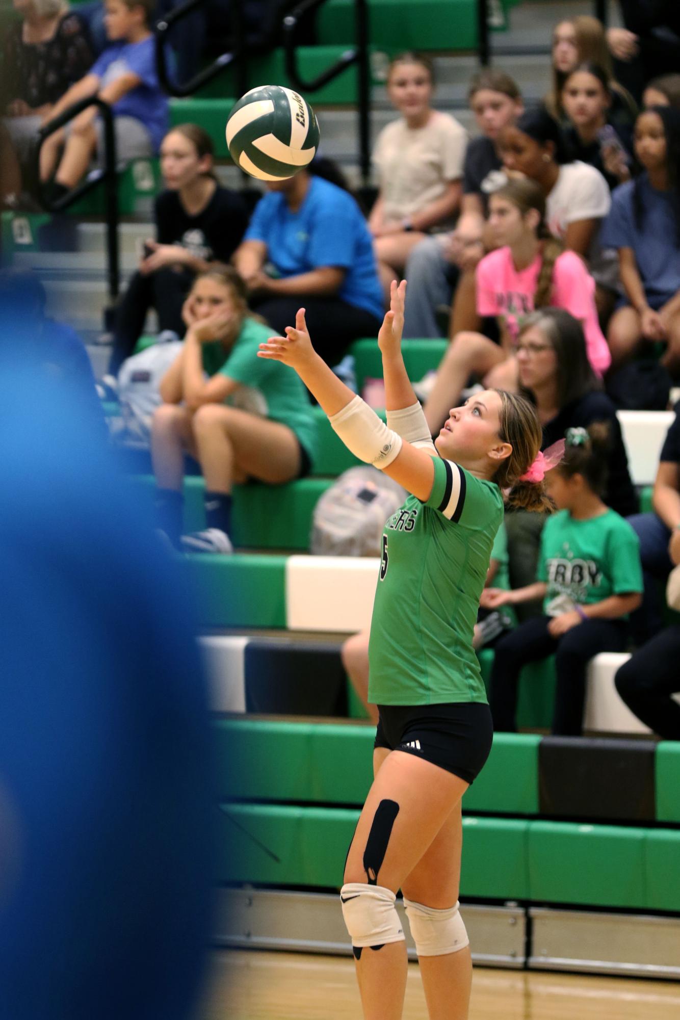 Volleyball vs. Hutch (Photos by Maggie Elliott)