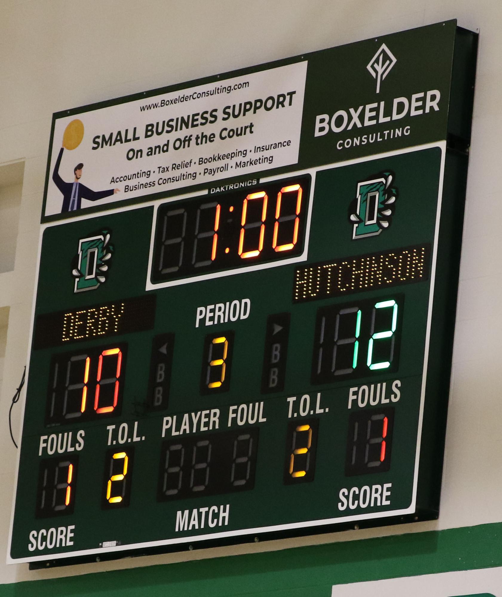 Volleyball vs. Hutch (Photos by Maggie Elliott)