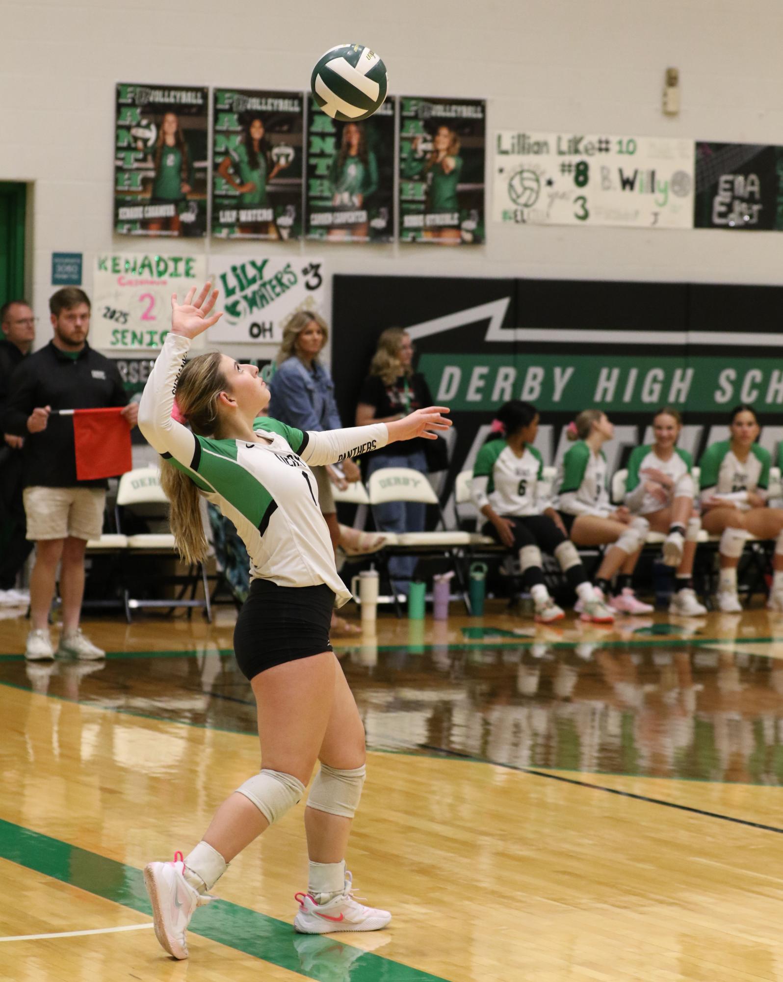 Volleyball vs. Hutch (Photos by Maggie Elliott)