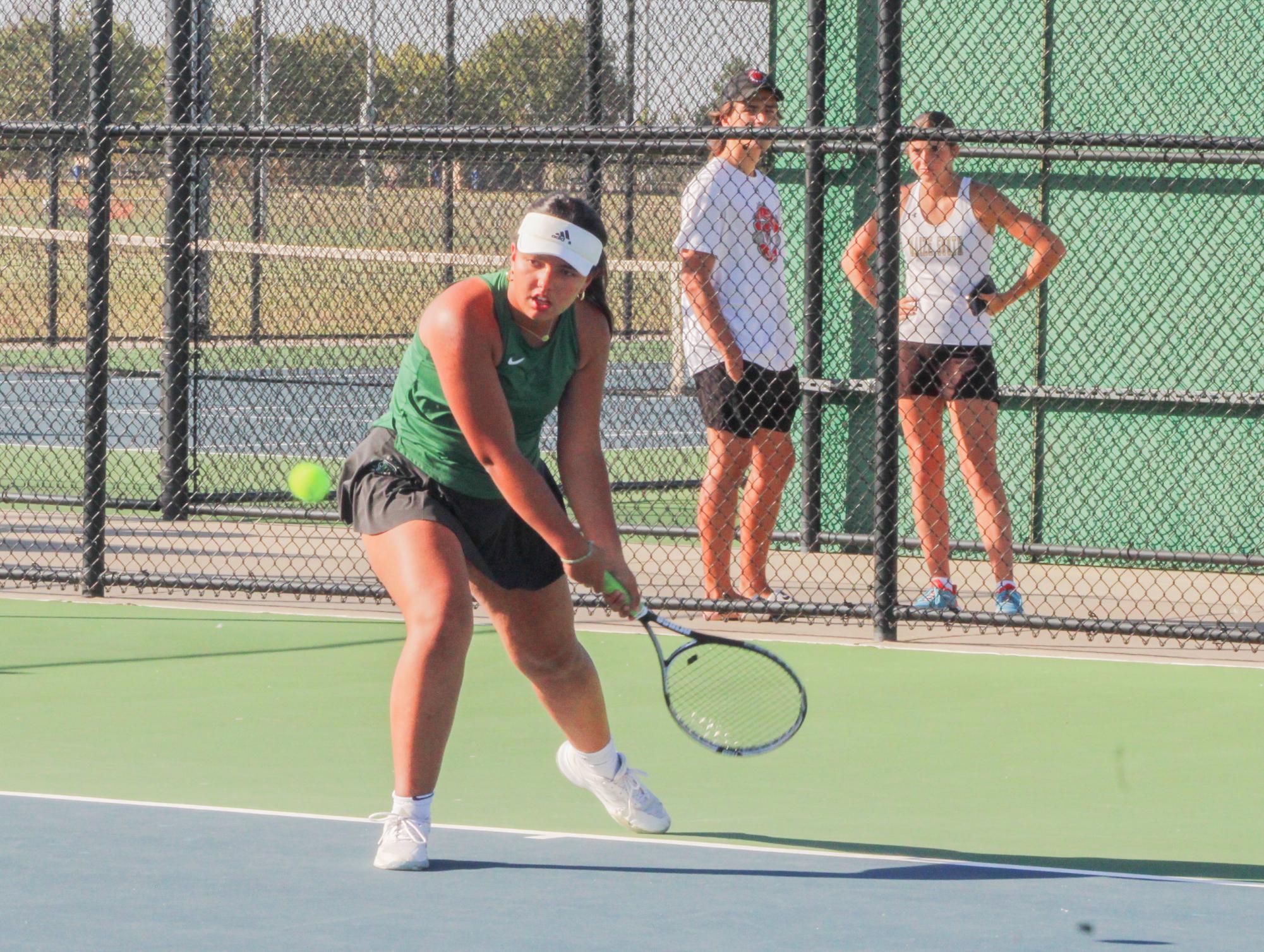 Girls Tennis at Campus (Photos by Ella Davidson)