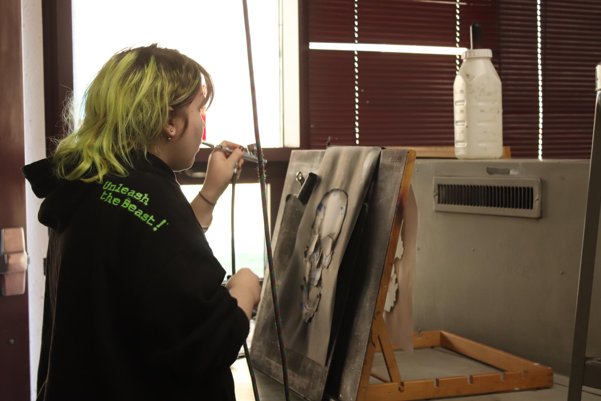 Airbrush Class (Photos by Maddy Wines)