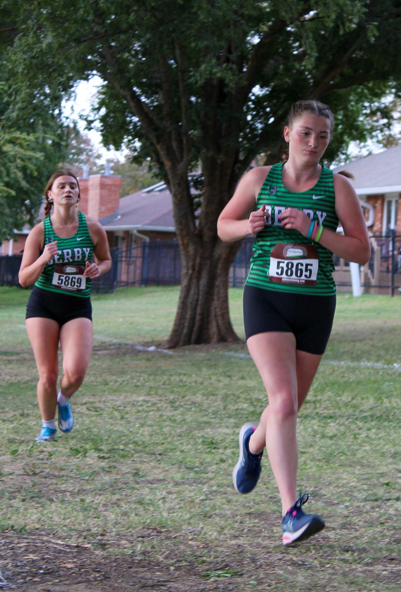 Cross country at  L.W Clapp Park (Photos by Olivia Grosser)