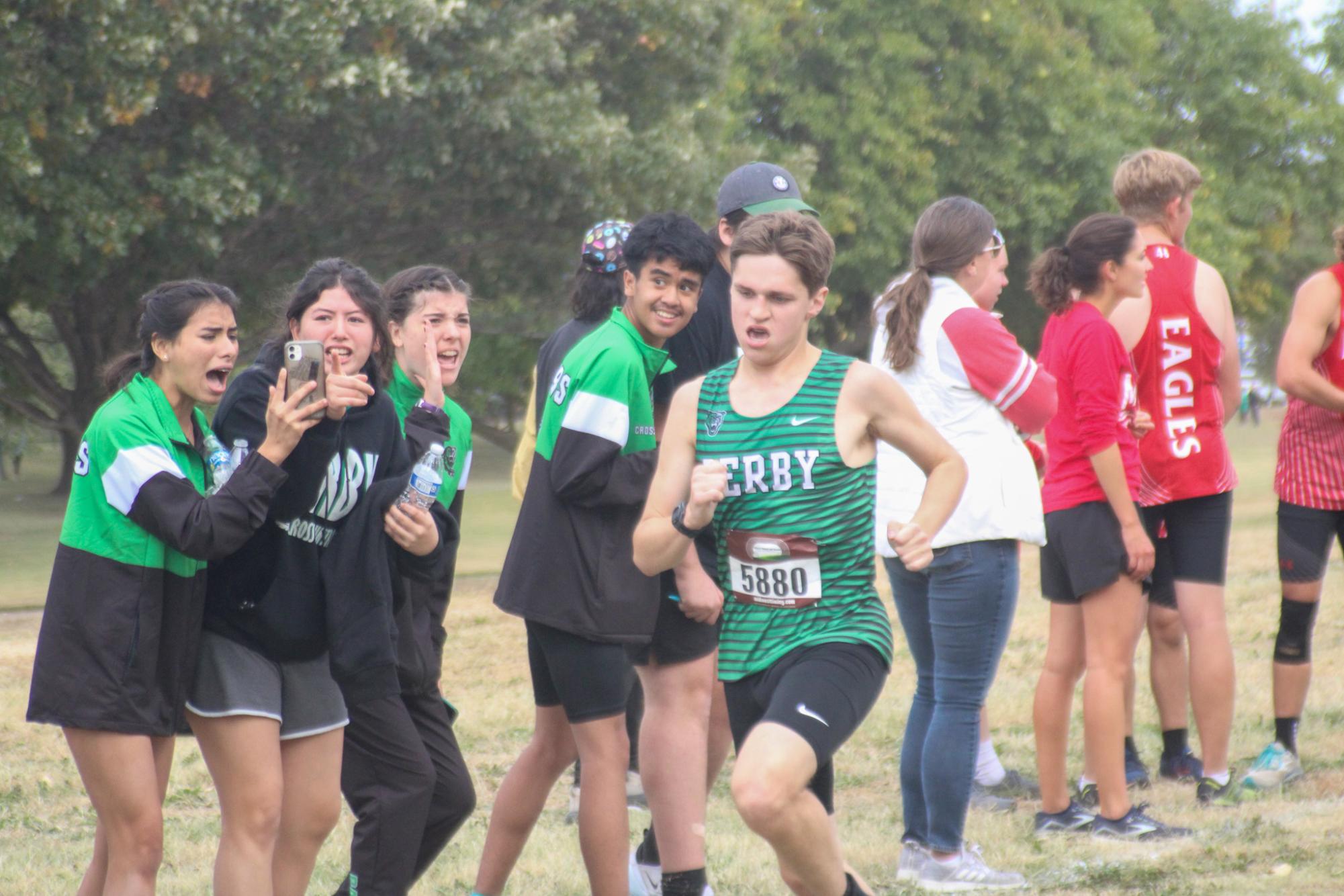 Cross country at  L.W Clapp Park (Photos by Olivia Grosser)