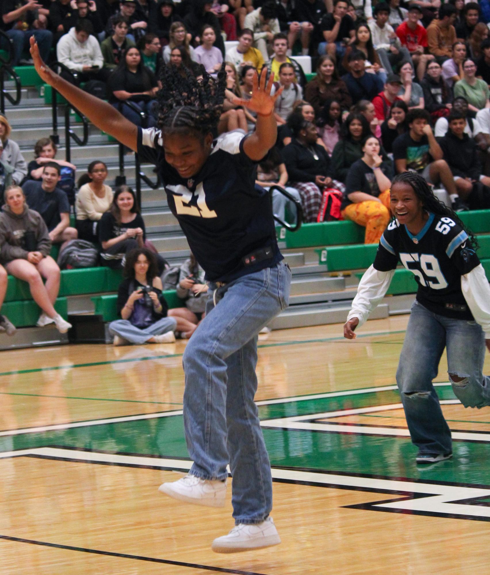 Homecoming pep assembly (Photos by Natalie Galindo)