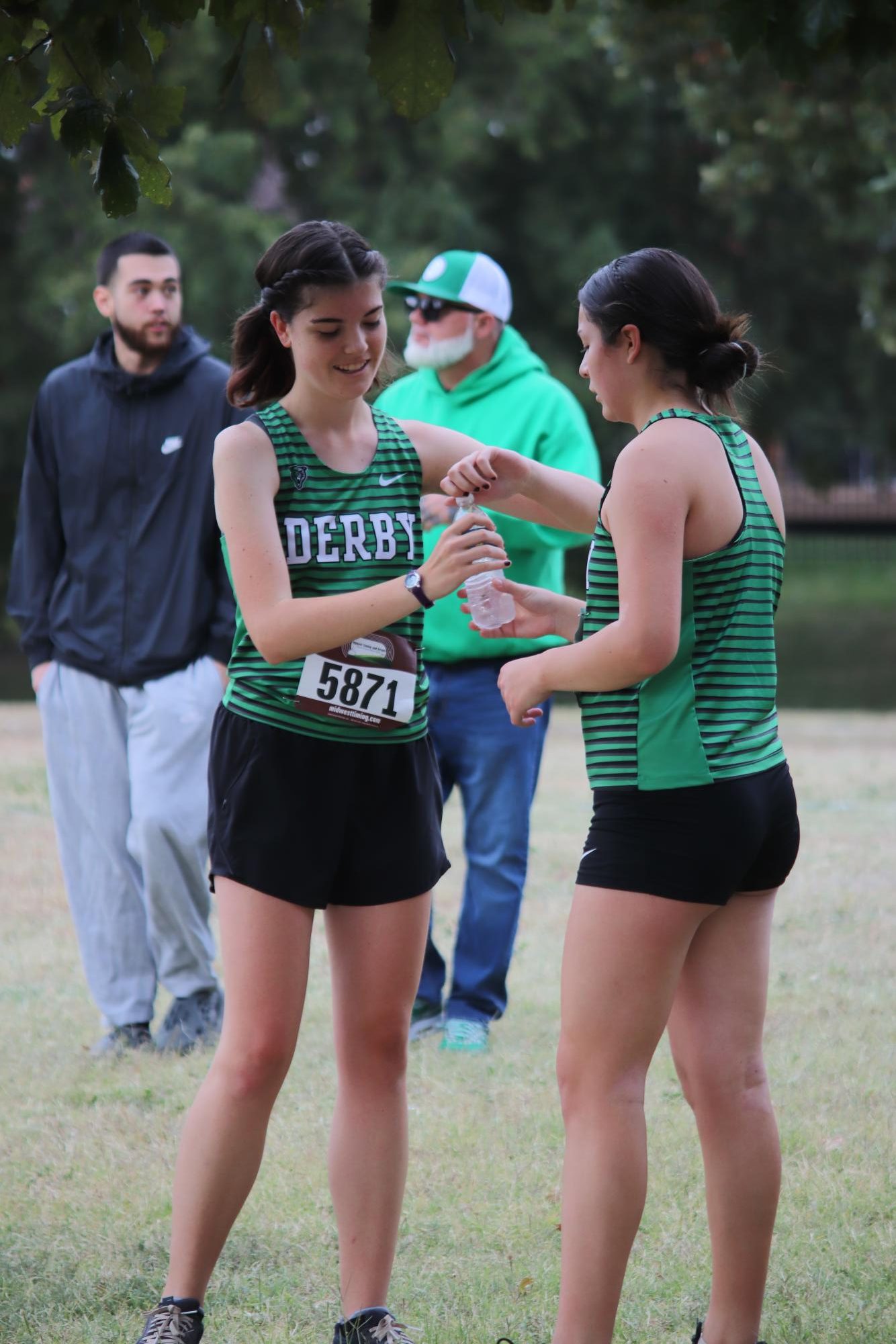 Cross country at  L.W Clapp Park (Photos by Stevie Hoppock)