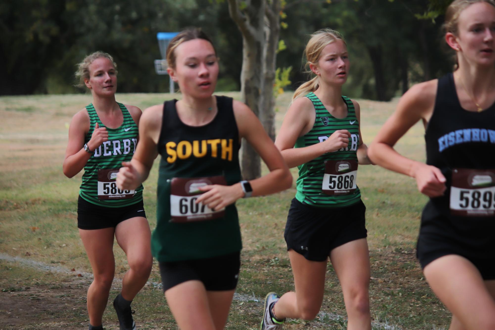 Cross country at  L.W Clapp Park (Photos by Stevie Hoppock)