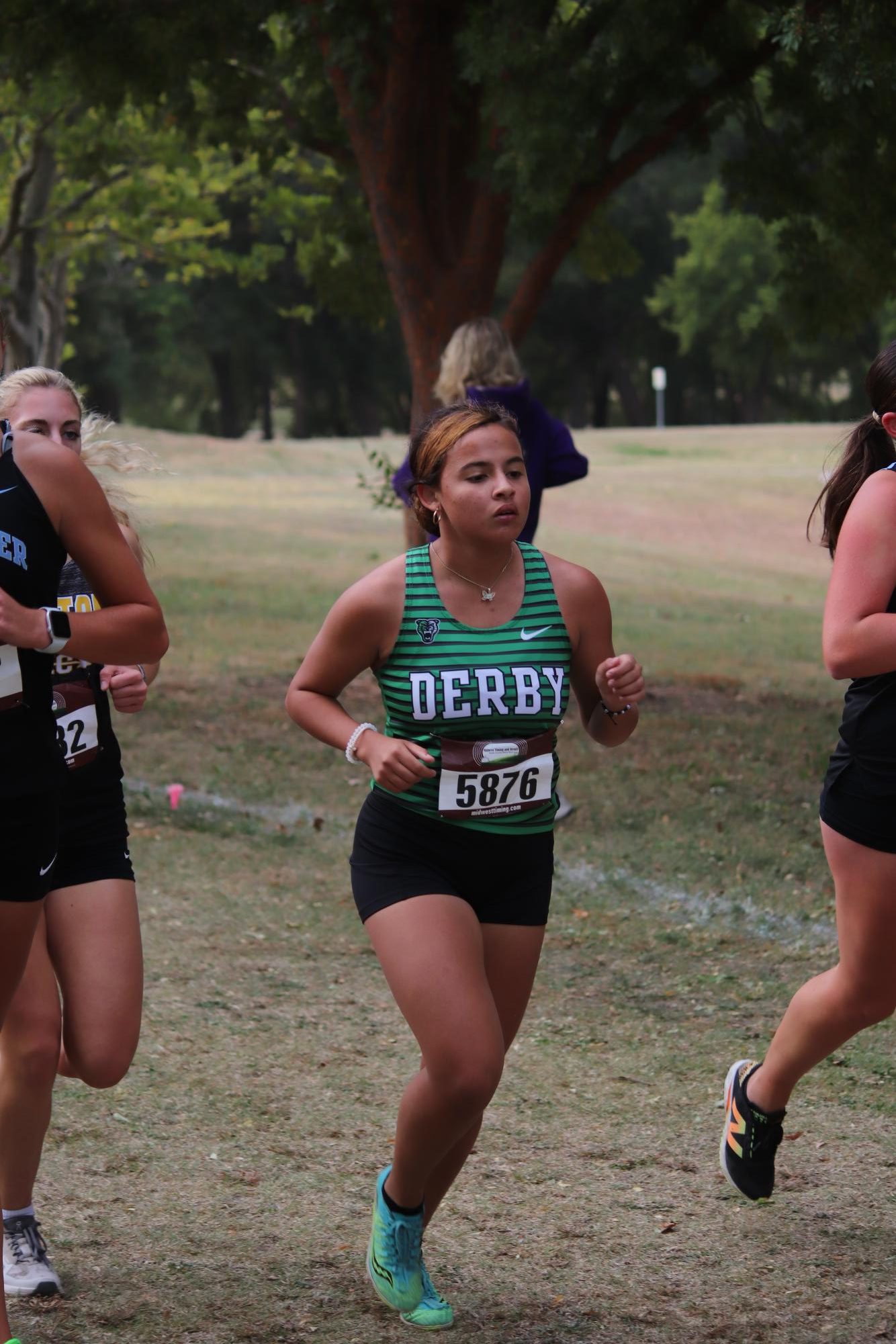 Cross country at  L.W Clapp Park (Photos by Stevie Hoppock)