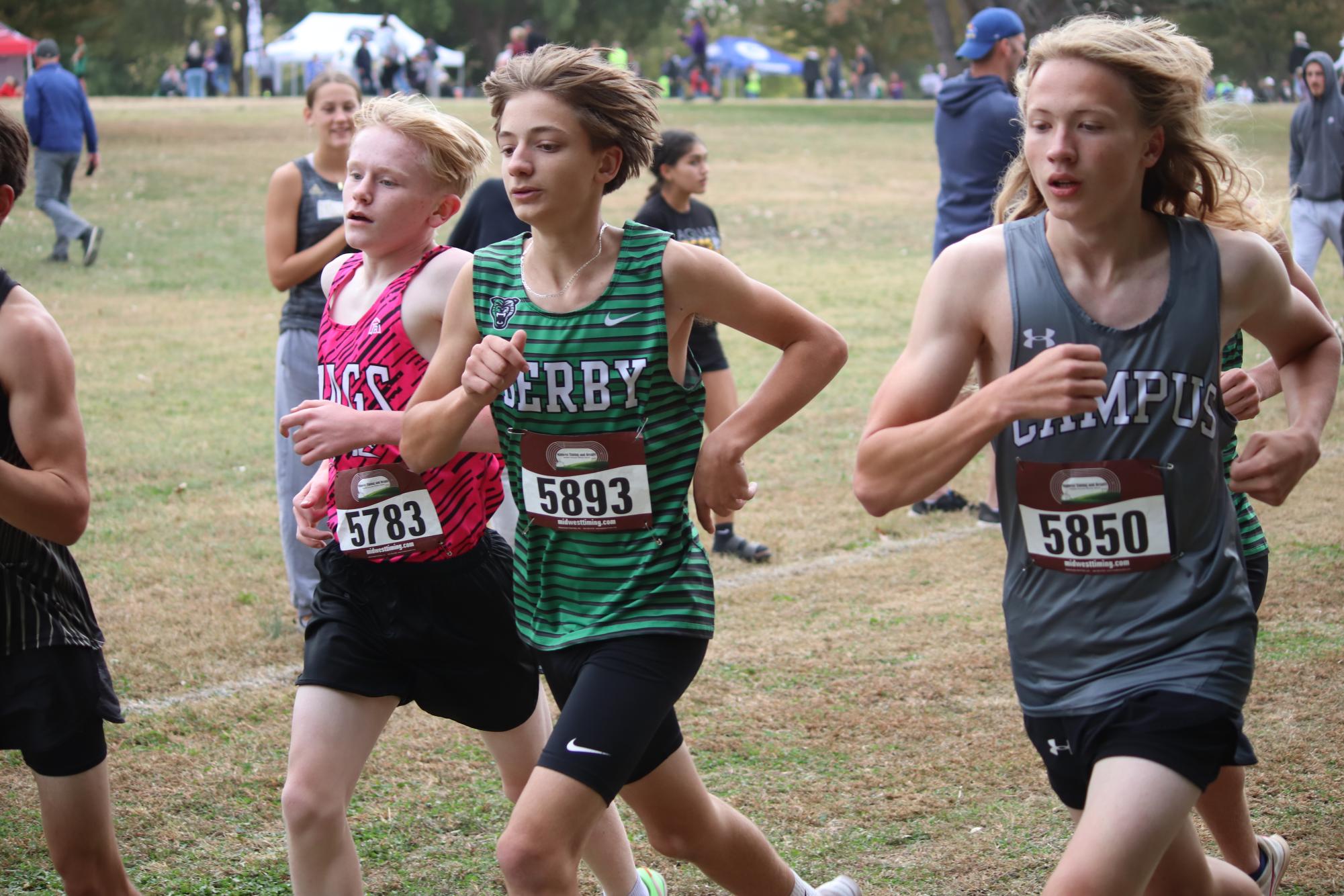 Cross country at  L.W Clapp Park (Photos by Stevie Hoppock)