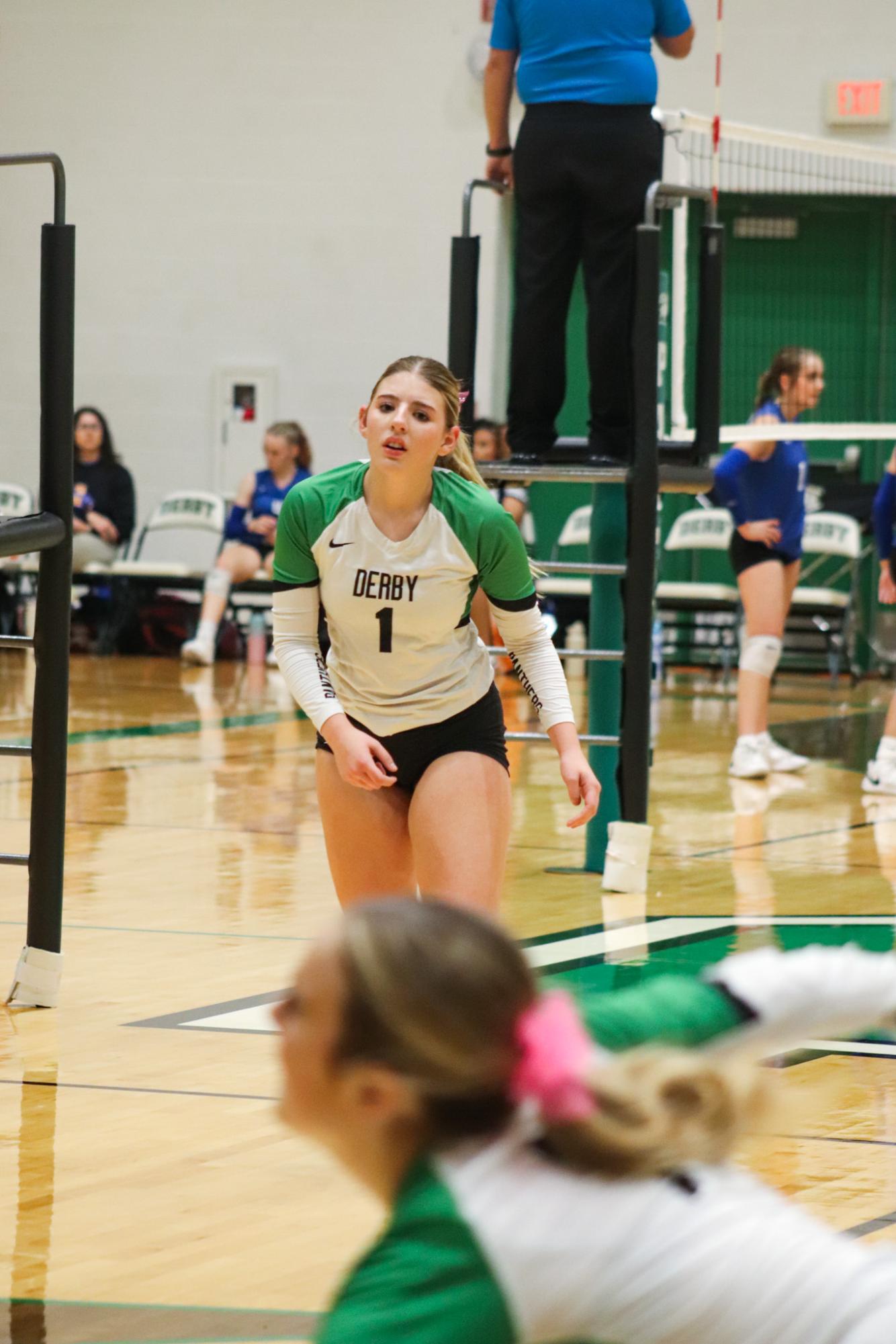 Varsity Volleyball vs. Hutchinson (Photos by Kaelyn Kissack)