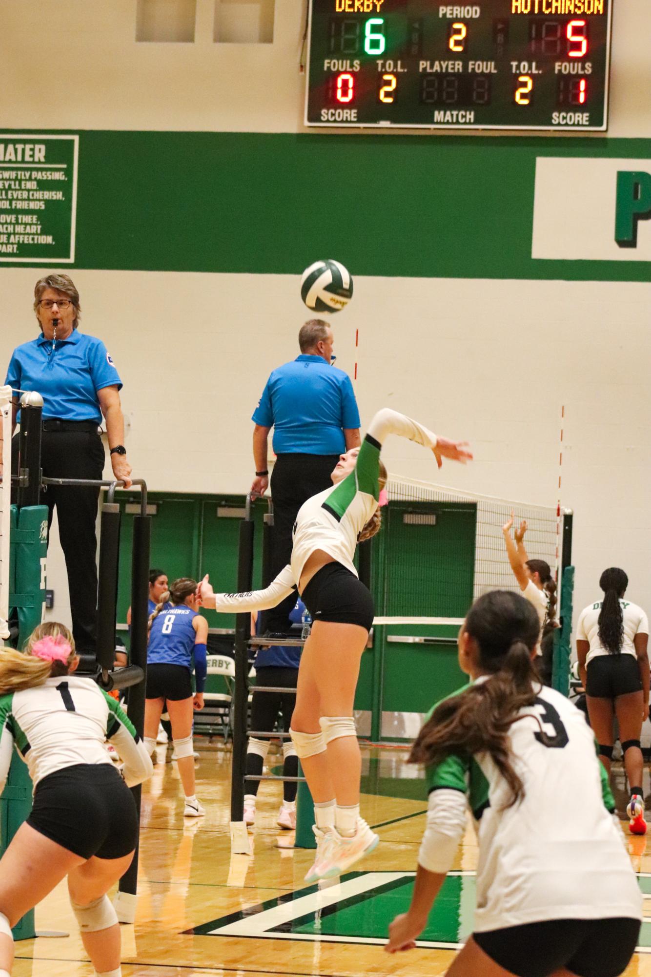 Varsity Volleyball vs. Hutchinson (Photos by Kaelyn Kissack)