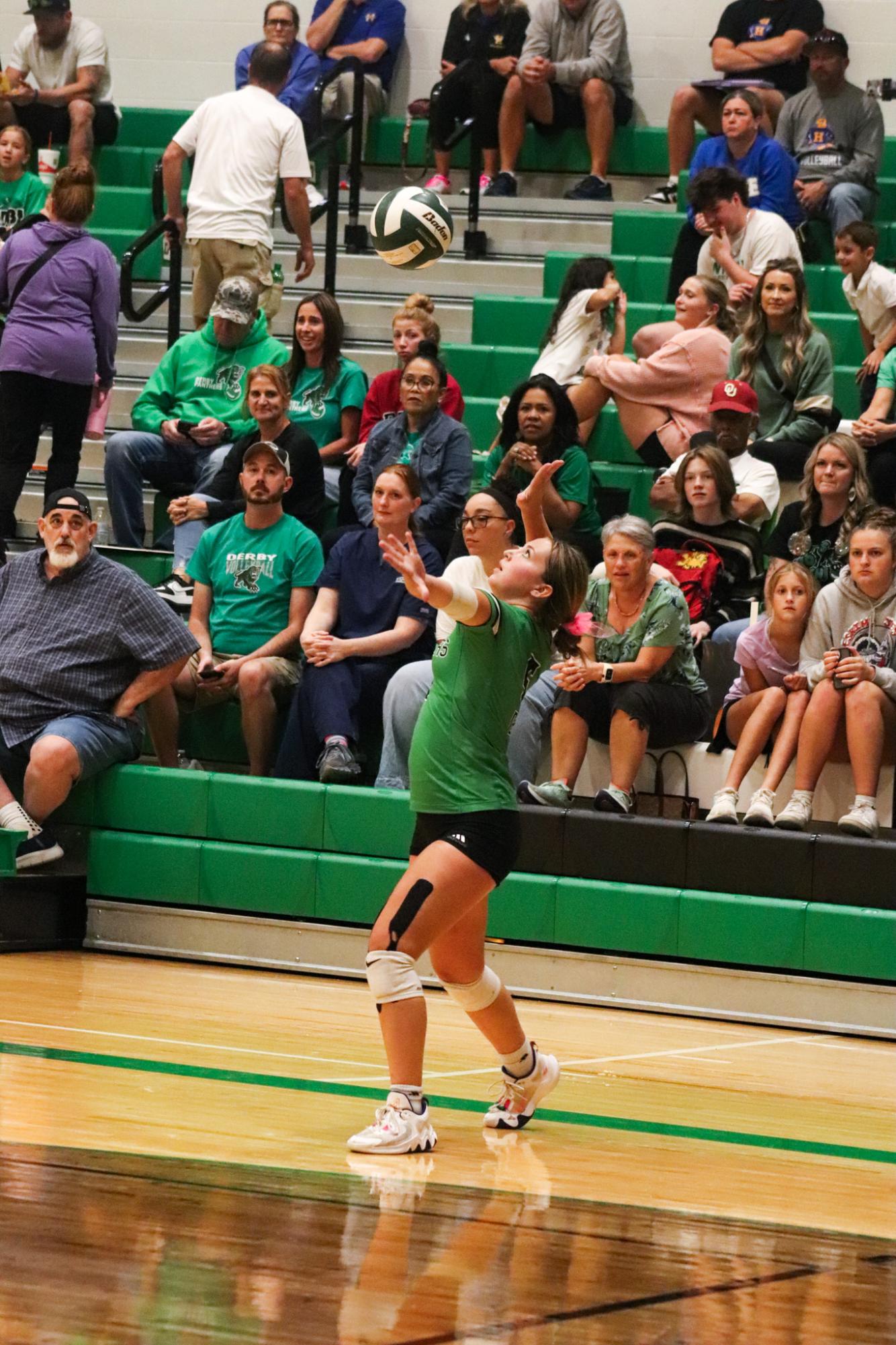 Varsity Volleyball vs. Hutchinson (Photos by Kaelyn Kissack)