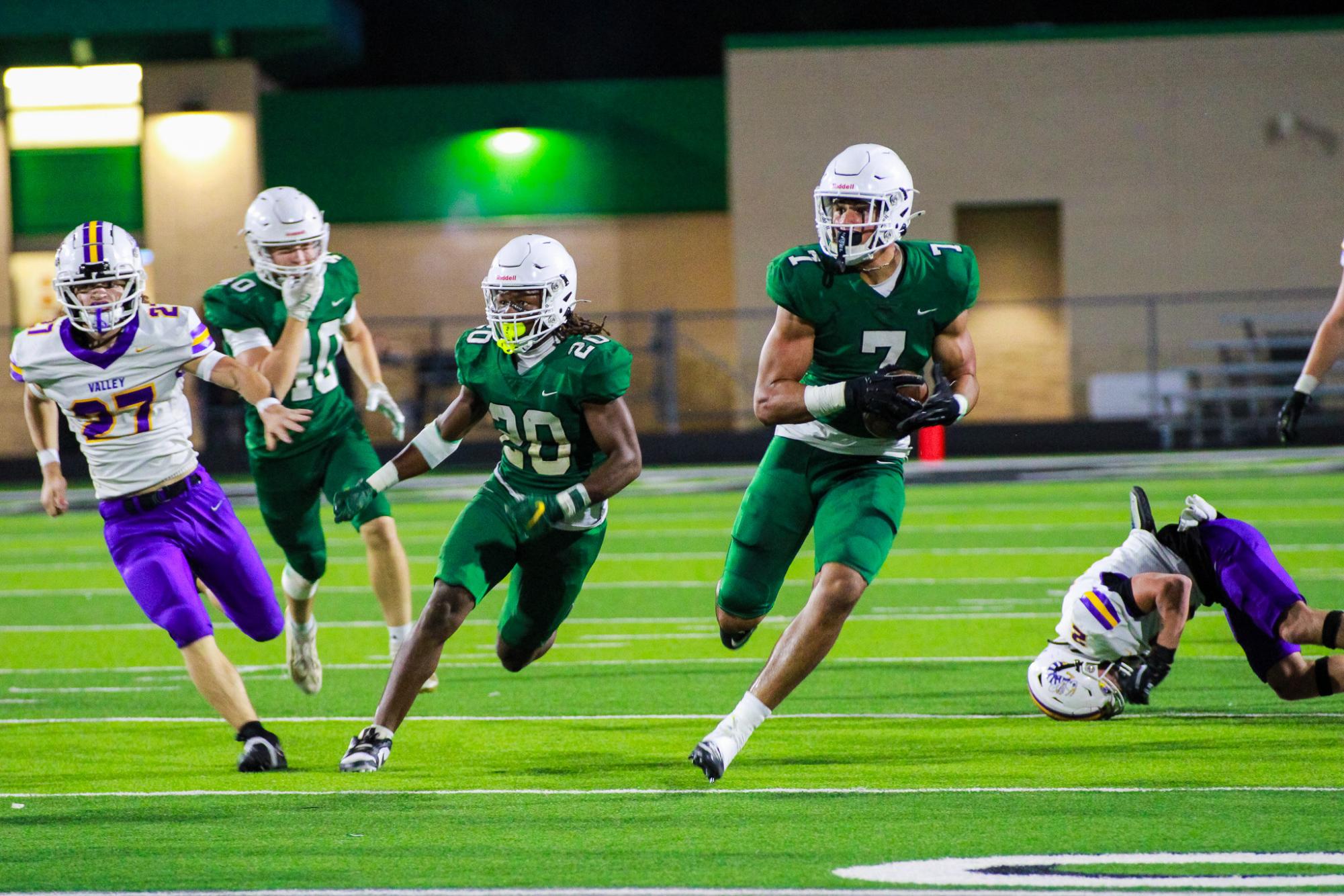 The derby high football team went against Valley Center for their homecoming game. Derby Won 49-6