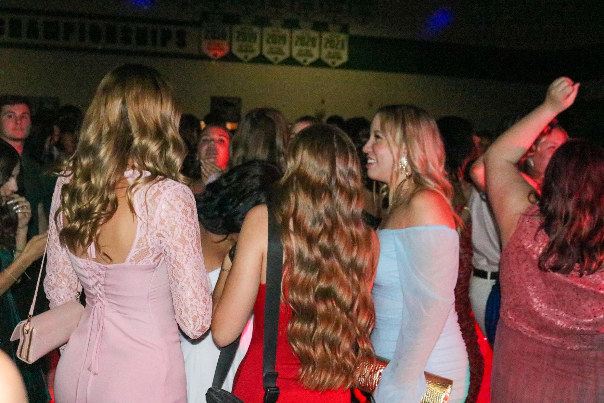 Homecoming dance (Photos by Sophie Segelke)