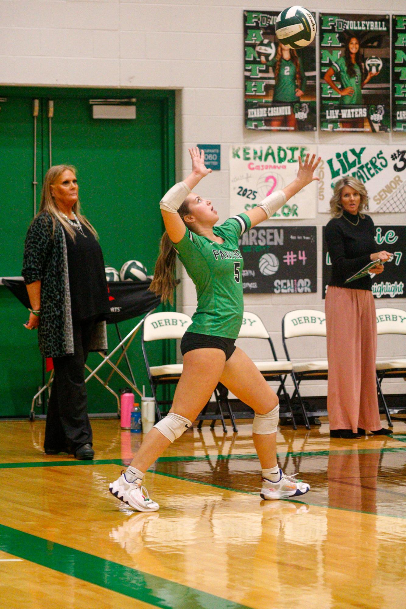 Girls Varsity Volleyball (Photos by Delainey Stephenson)