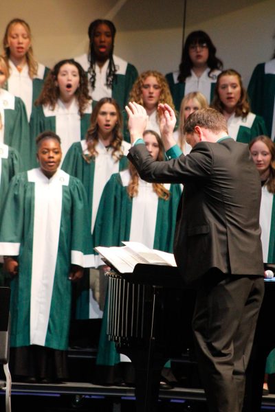 Navigation to Story: Fall Choir Concert (Photos by Alex Flores)