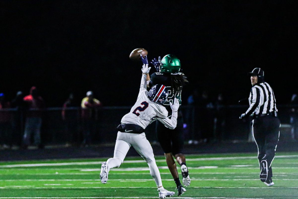 Derby goes against Manhattan in the sub-state round of playoffs. Unfortunately Derby lost 31-21 to Manhattan ending there season