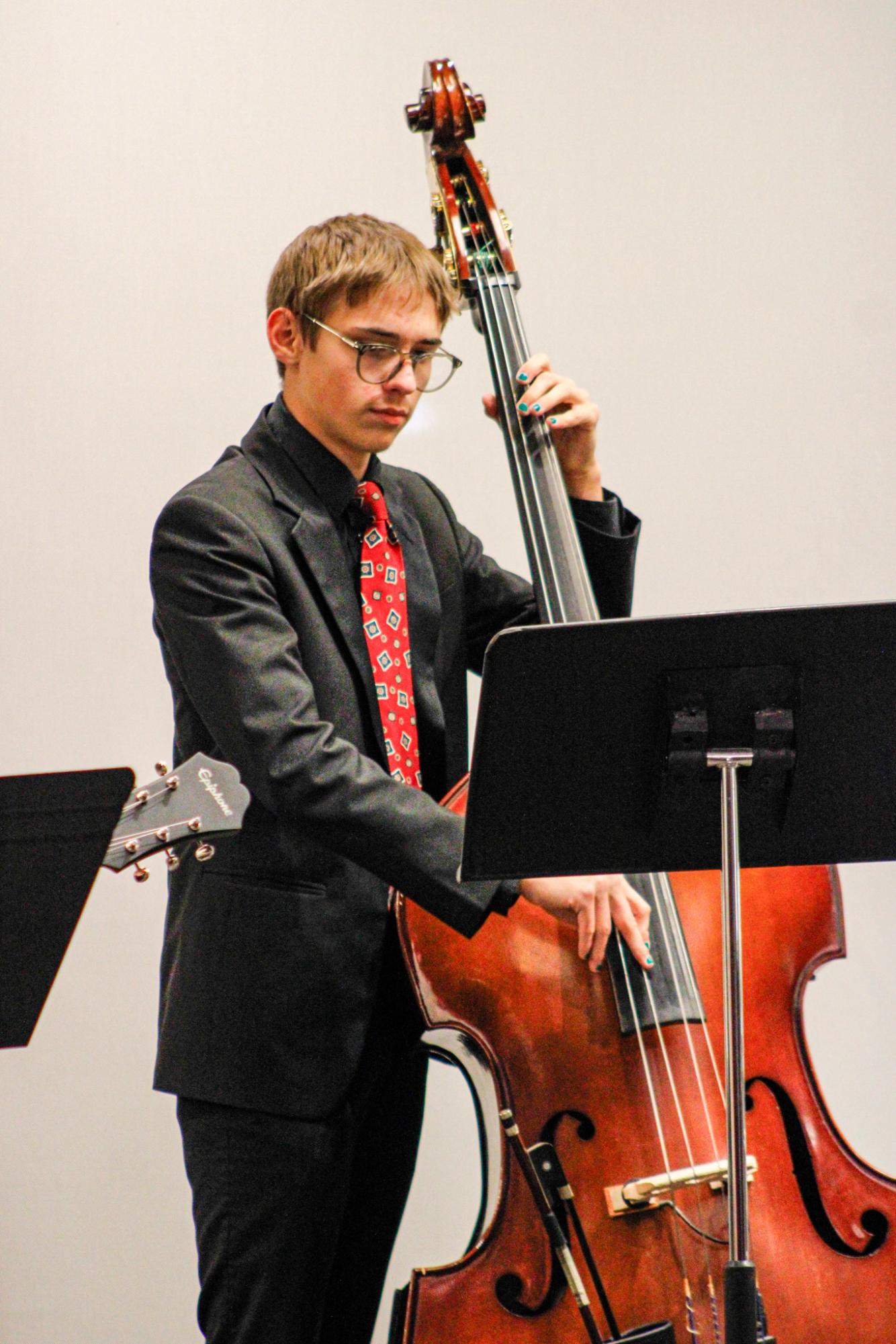 Annual tree lighting and jazz band (Photos by Kaelyn Kissack)